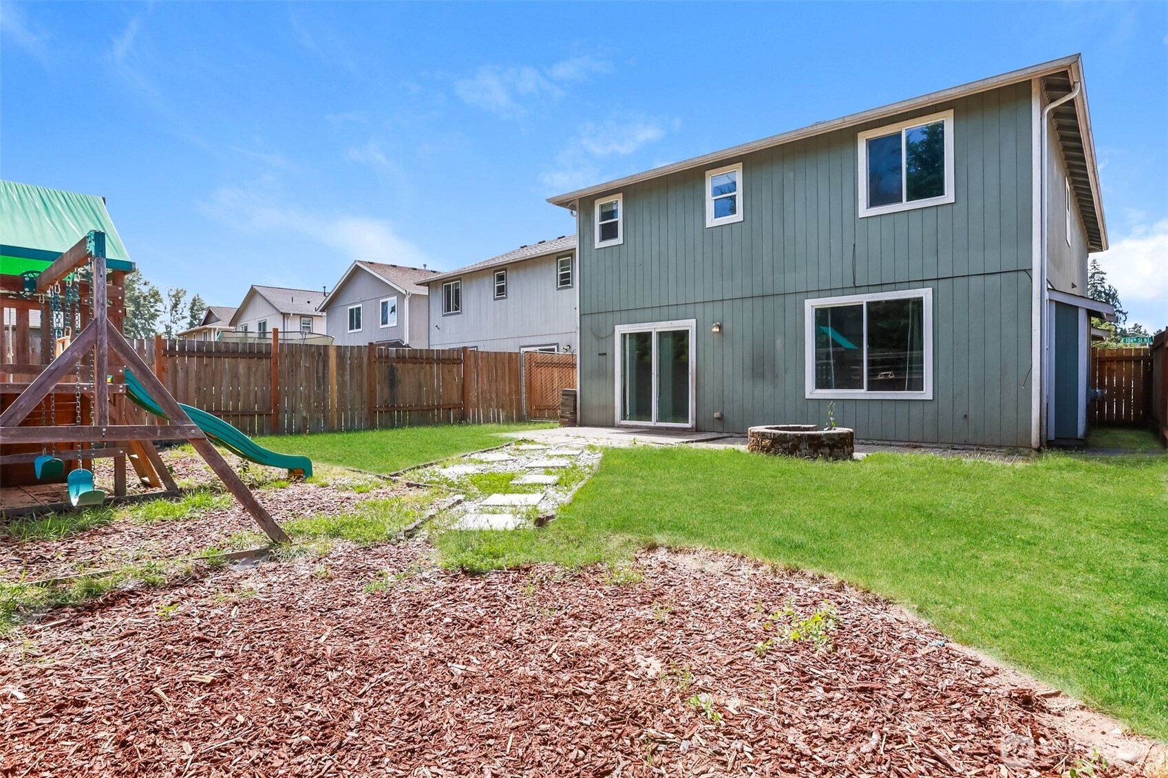 4919 106th Street Property Photo 5