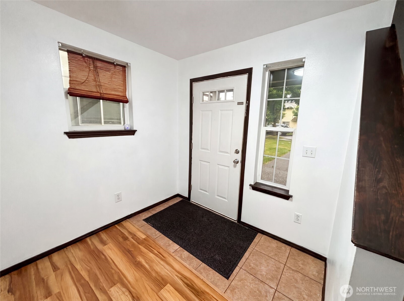 4919 106th Street Property Photo 6