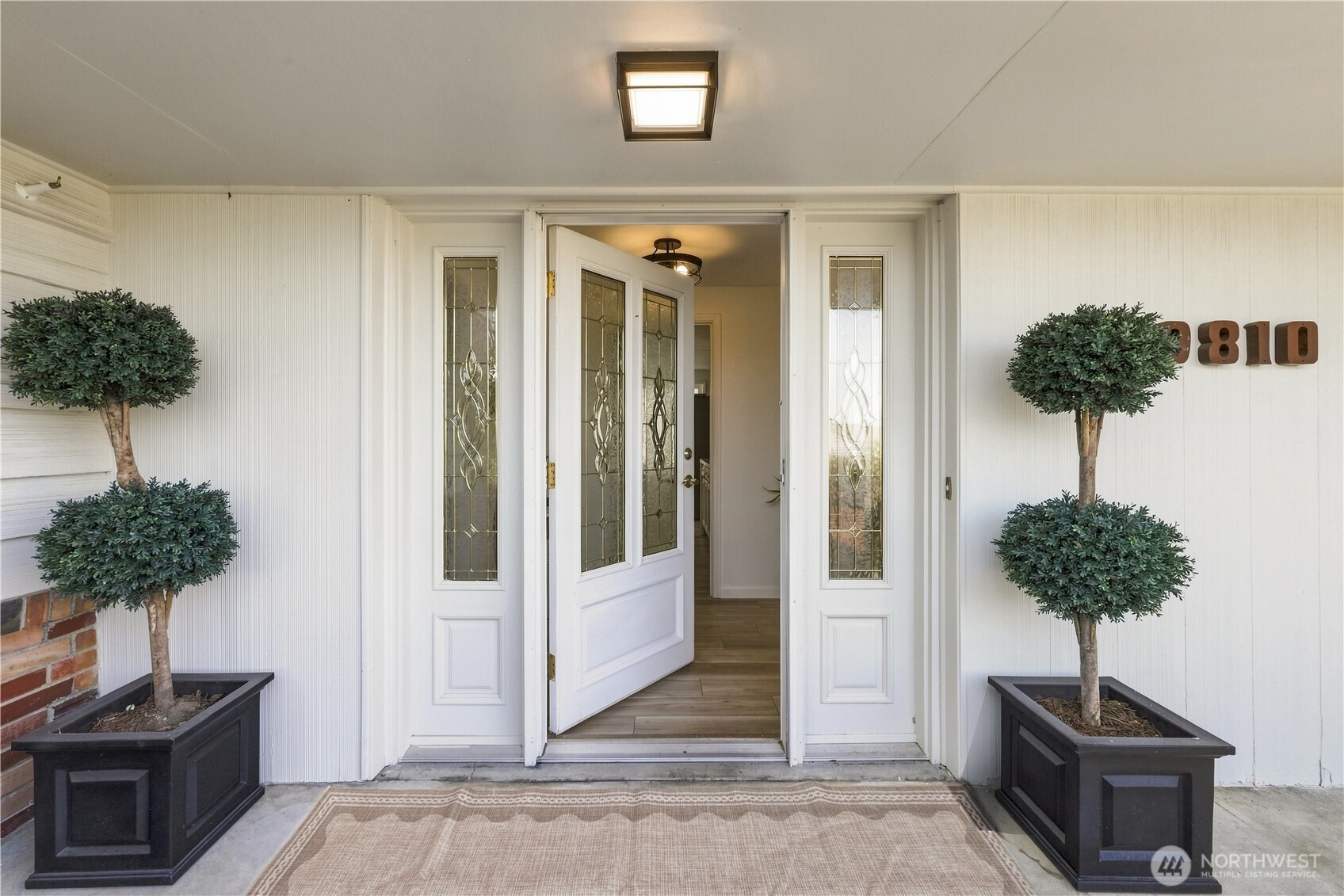 9810 Vineyard Crest Property Photo 2