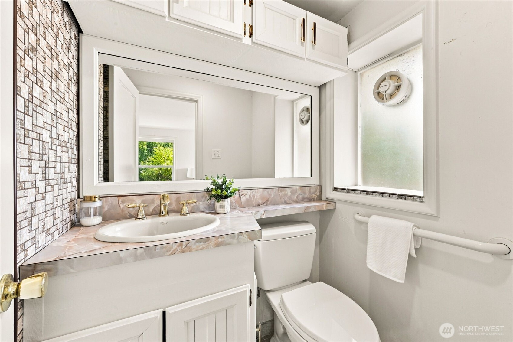 9810 Vineyard Crest Property Photo 20
