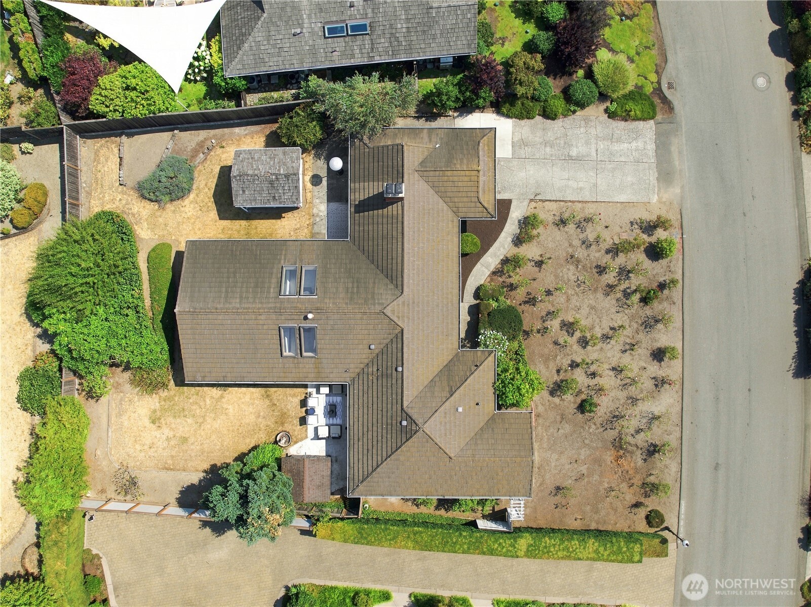 9810 Vineyard Crest Property Photo 32