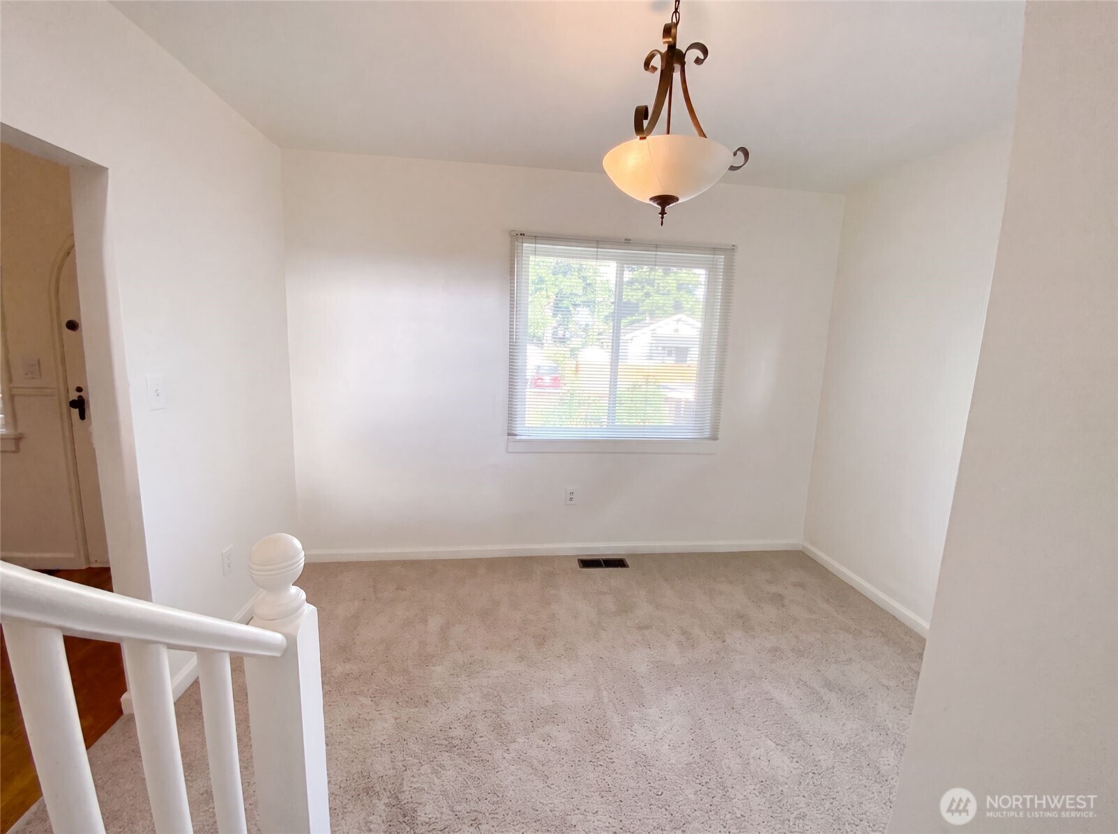 3627 Monroe Street Property Photo 10