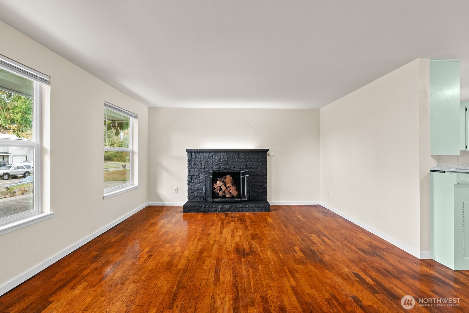 7221 S Sheridan Avenue Property Photo 6