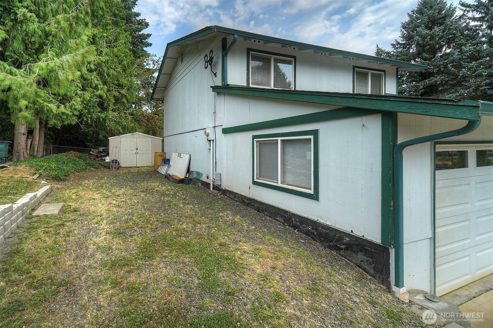 7085 Thebes Street Property Photo 6