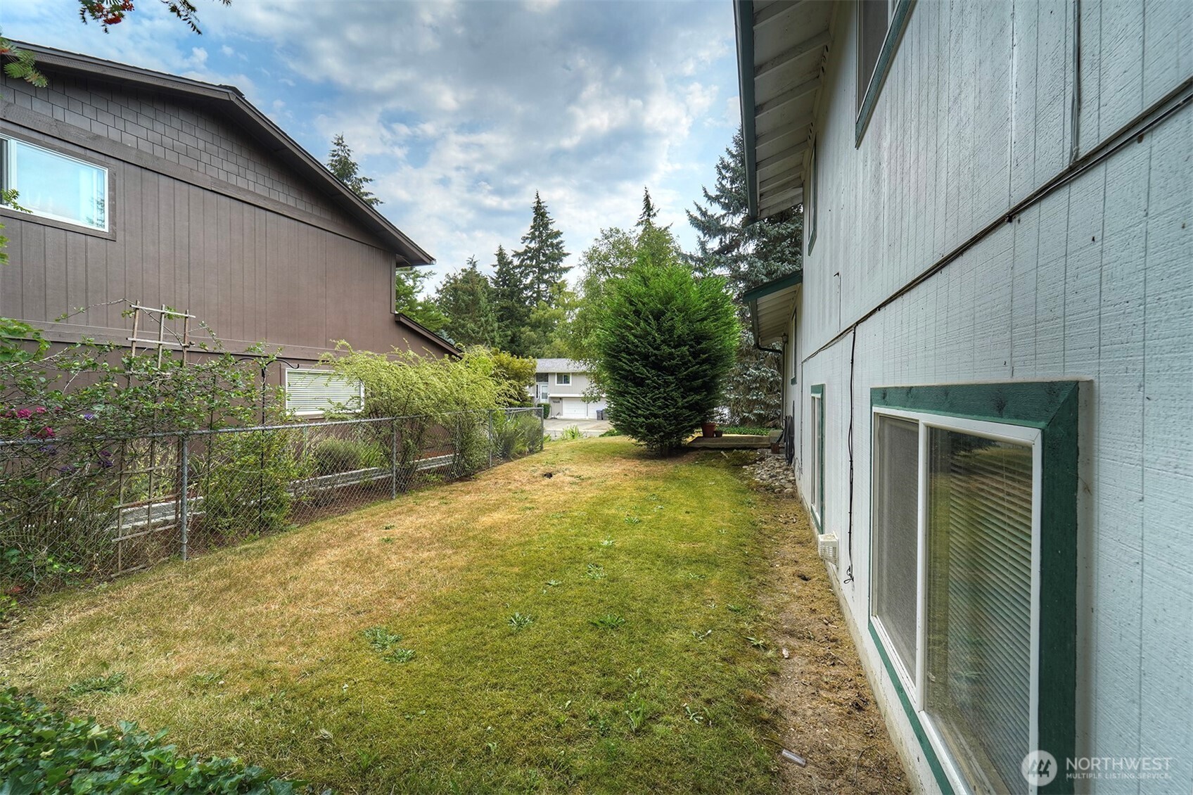 7085 Thebes Street Property Photo 30