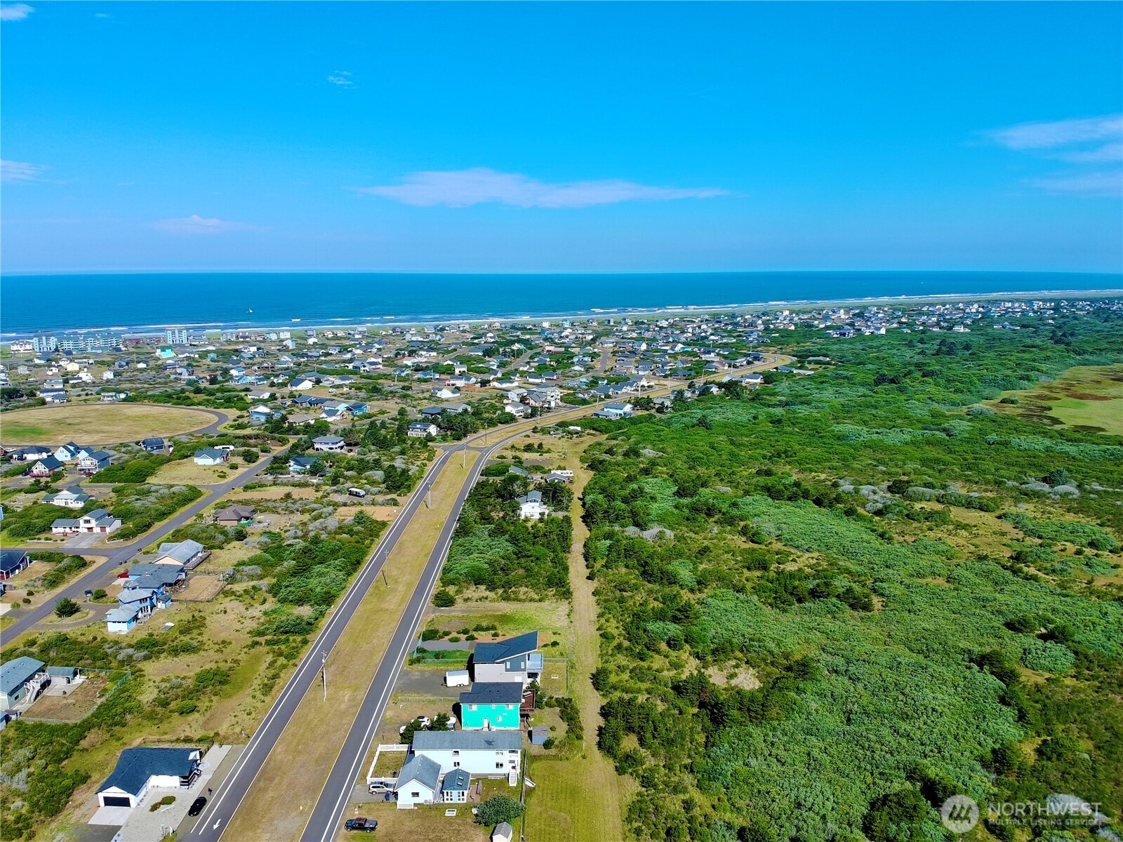 1376 E Ocean Shores Boulevard Property Photo 7