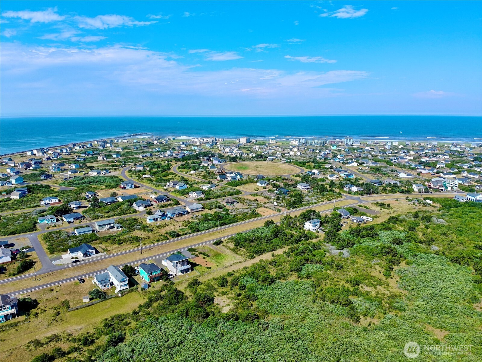 1376 E Ocean Shores Boulevard Property Photo 8