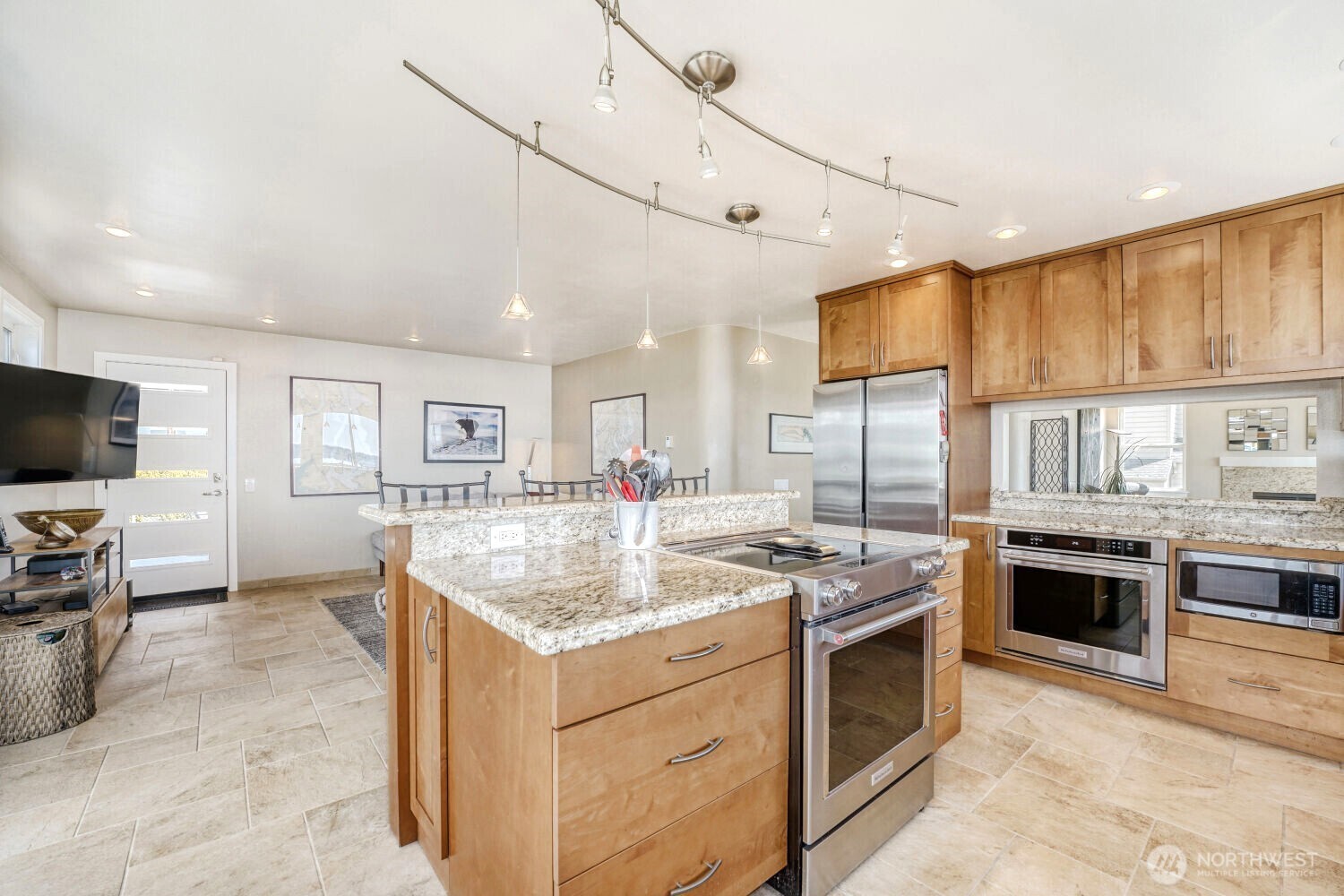 5711 Upland Terrace Property Photo 8