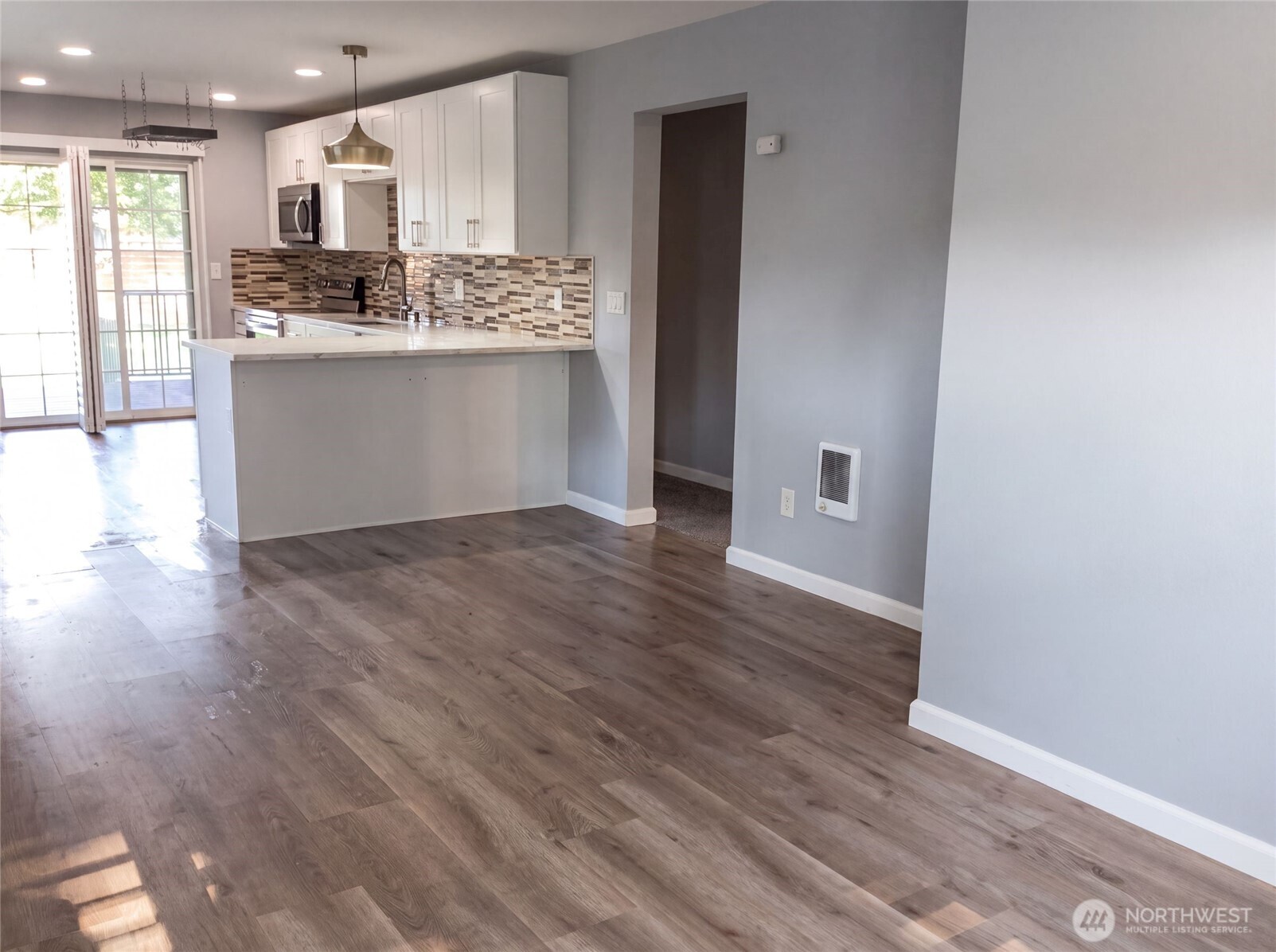 532 7th Street Property Photo 6