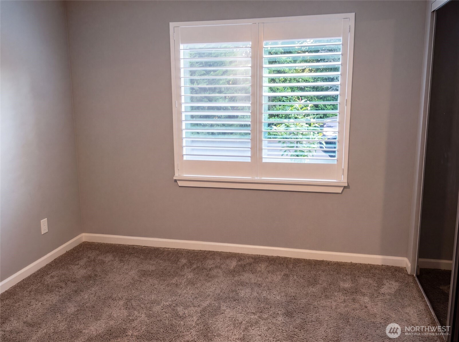 532 7th Street Property Photo 12