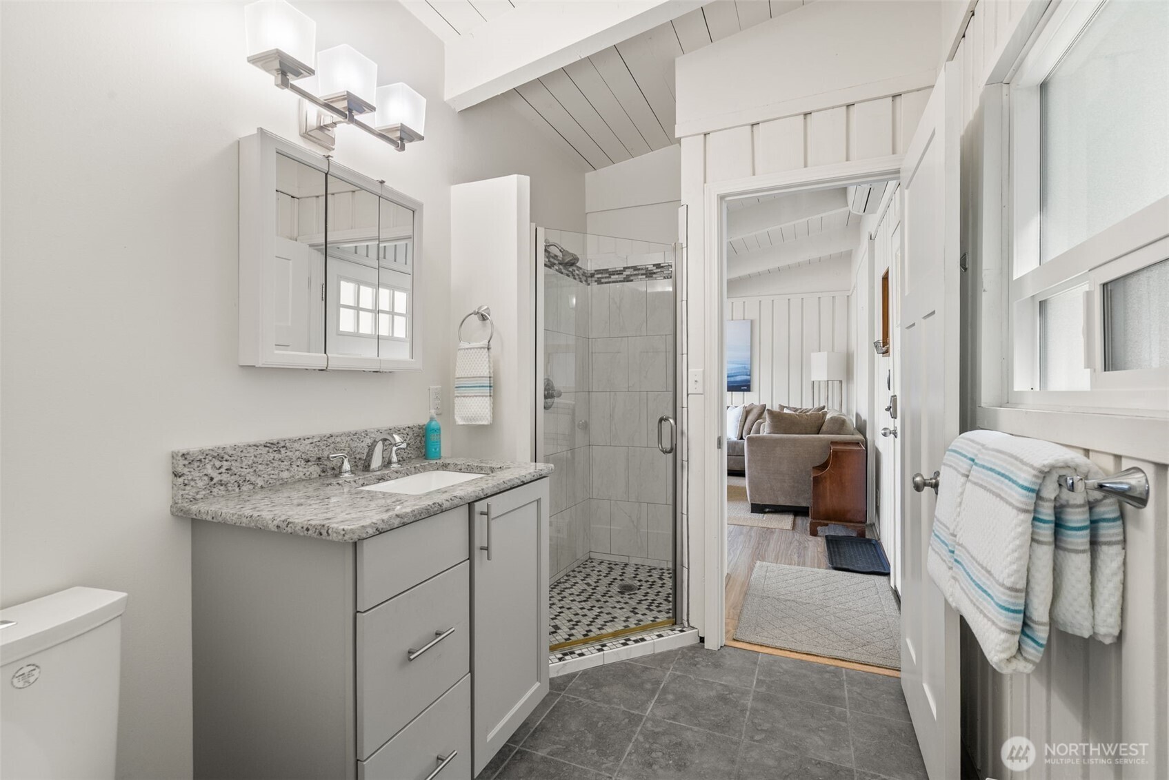 9471 E State Route 106 Property Photo 16
