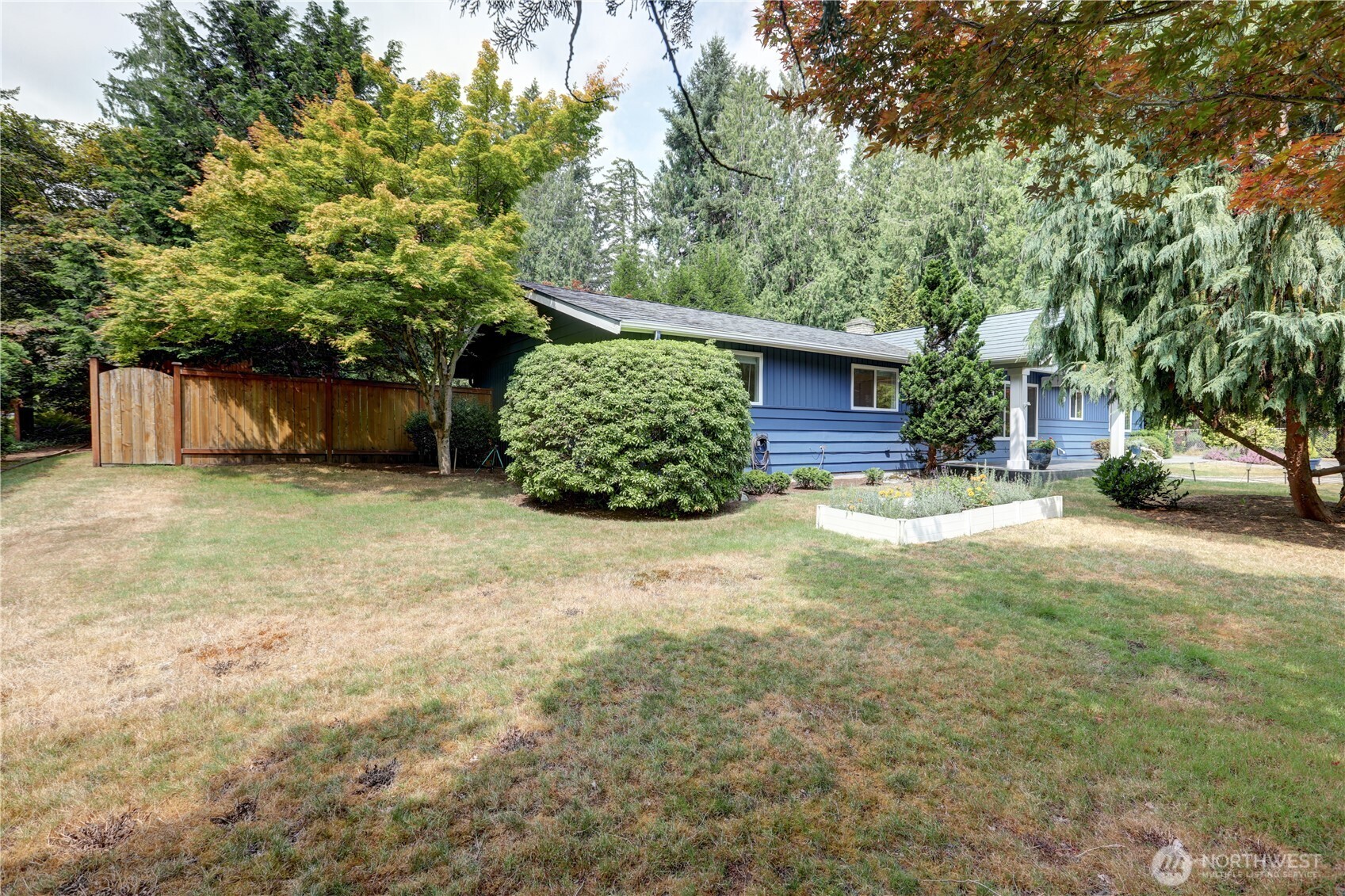 2327 248th Avenue Property Photo 16