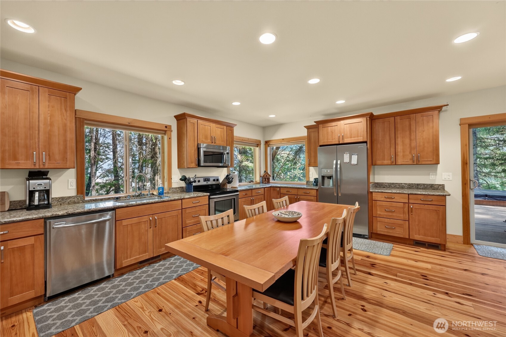 0 Marmot Loop Property Photo 18