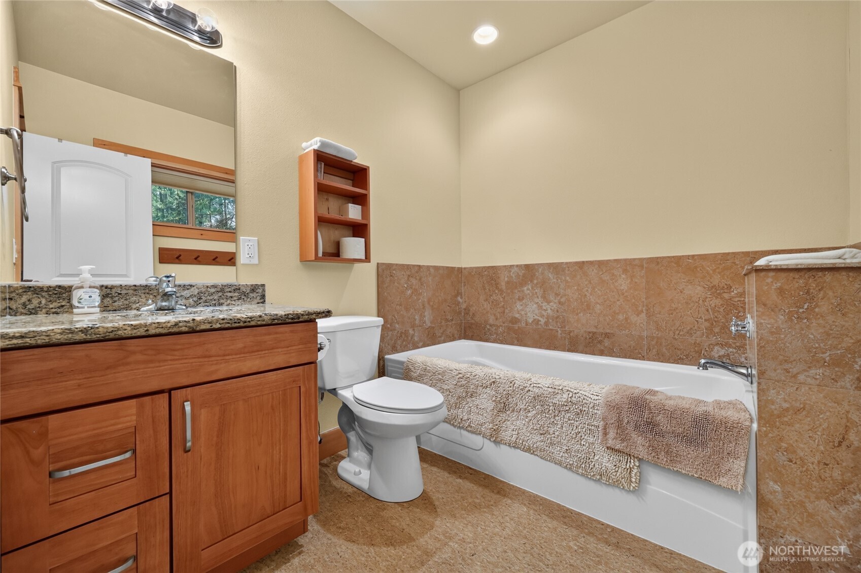 0 Marmot Loop Property Photo 31
