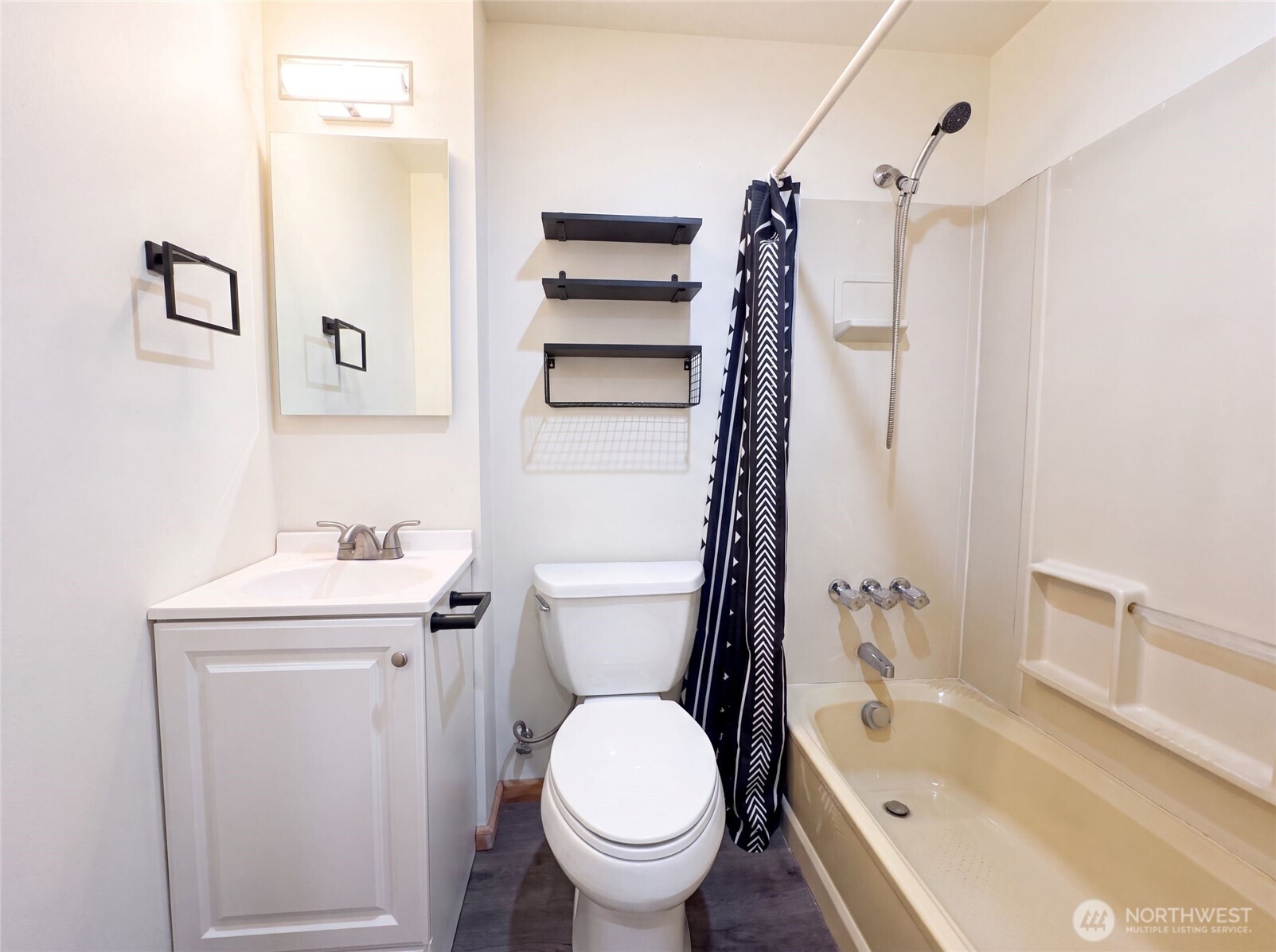 4510 244th Street Property Photo 15