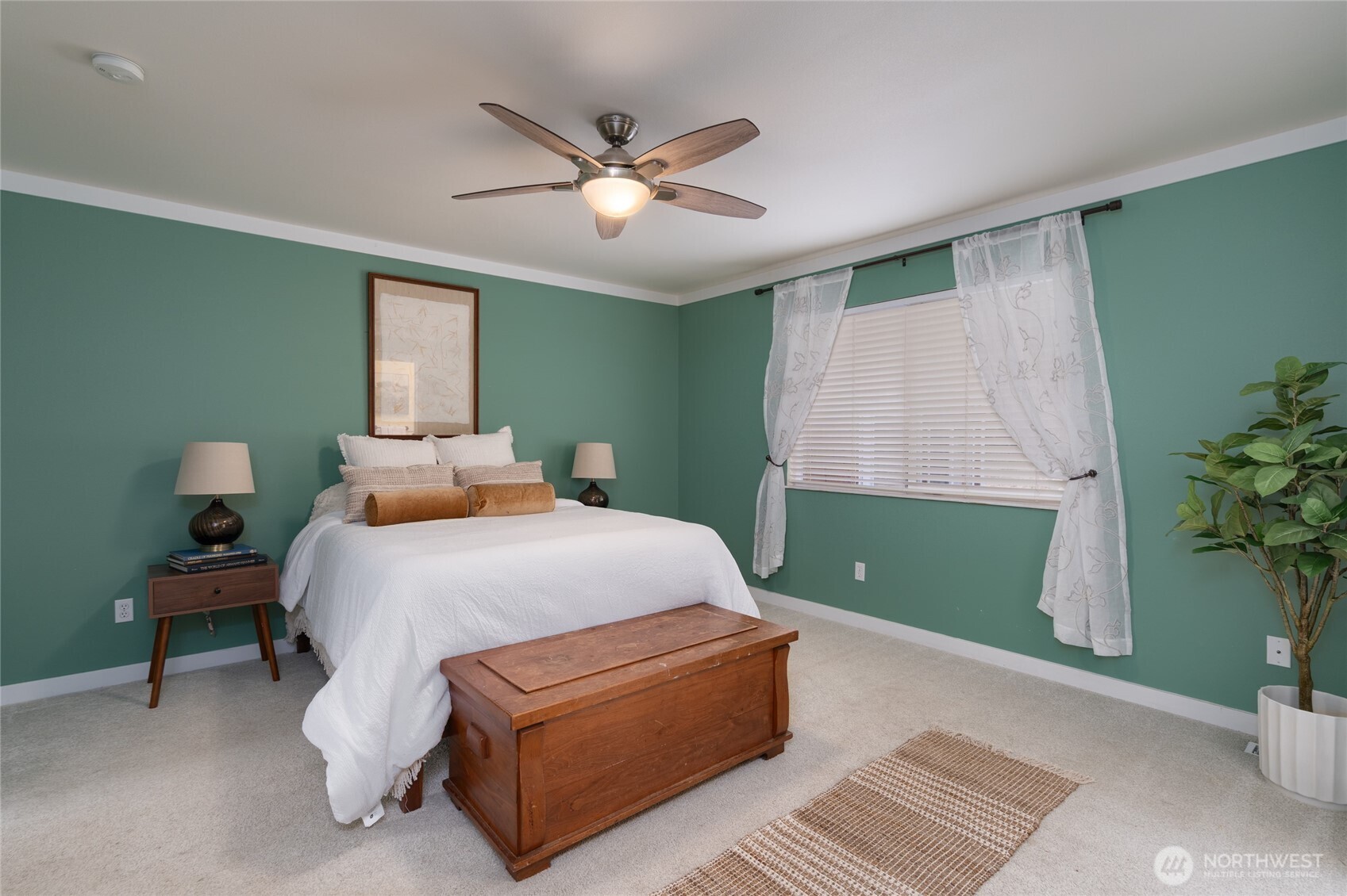 2033 Navy Lane Property Photo 12