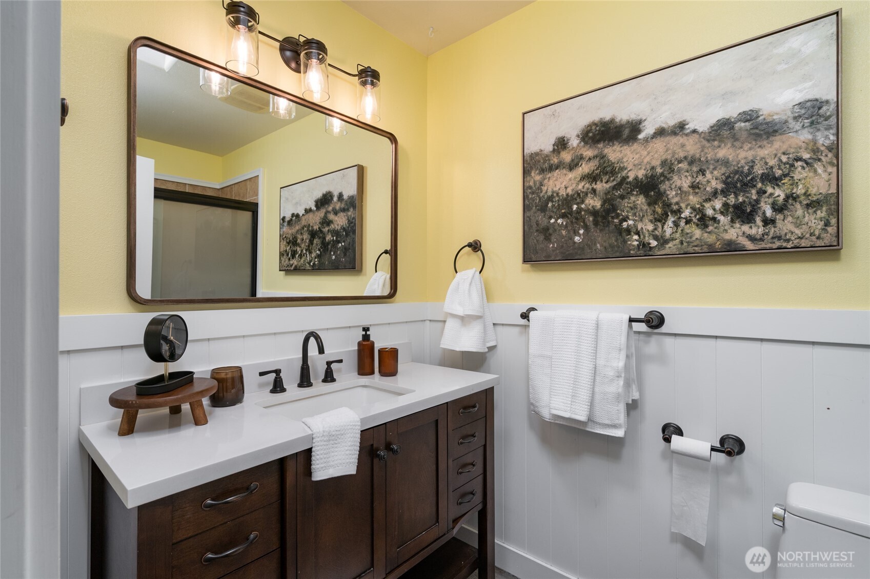2033 Navy Lane Property Photo 14