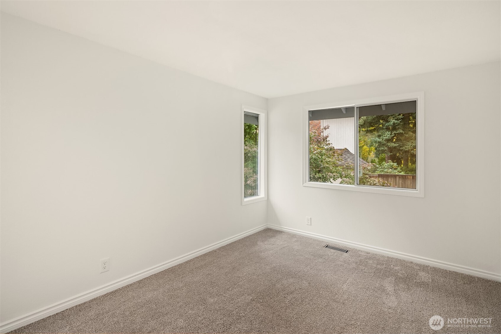 12138 Ne 166th Place Property Photo 29