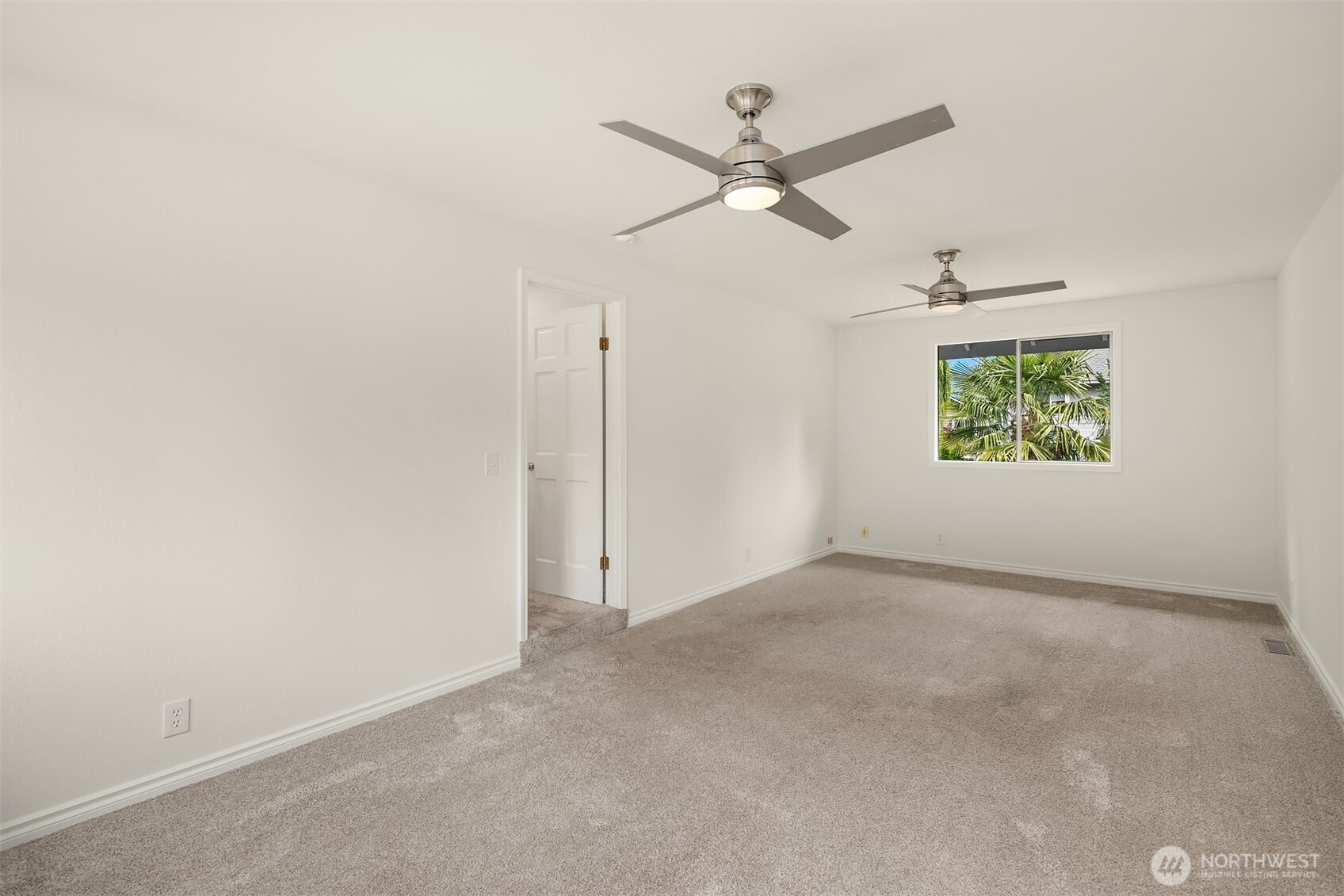12138 Ne 166th Place Property Photo 30