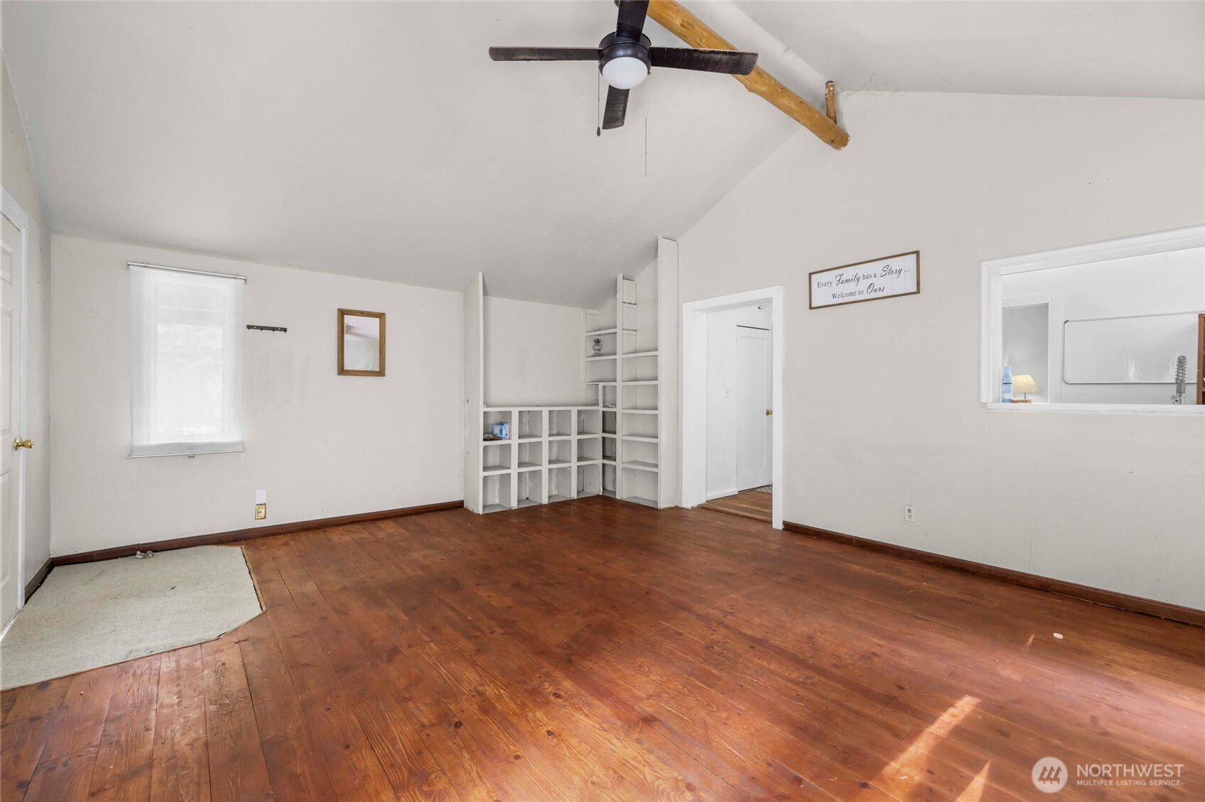 14784 Mountain View Lane Property Photo 4