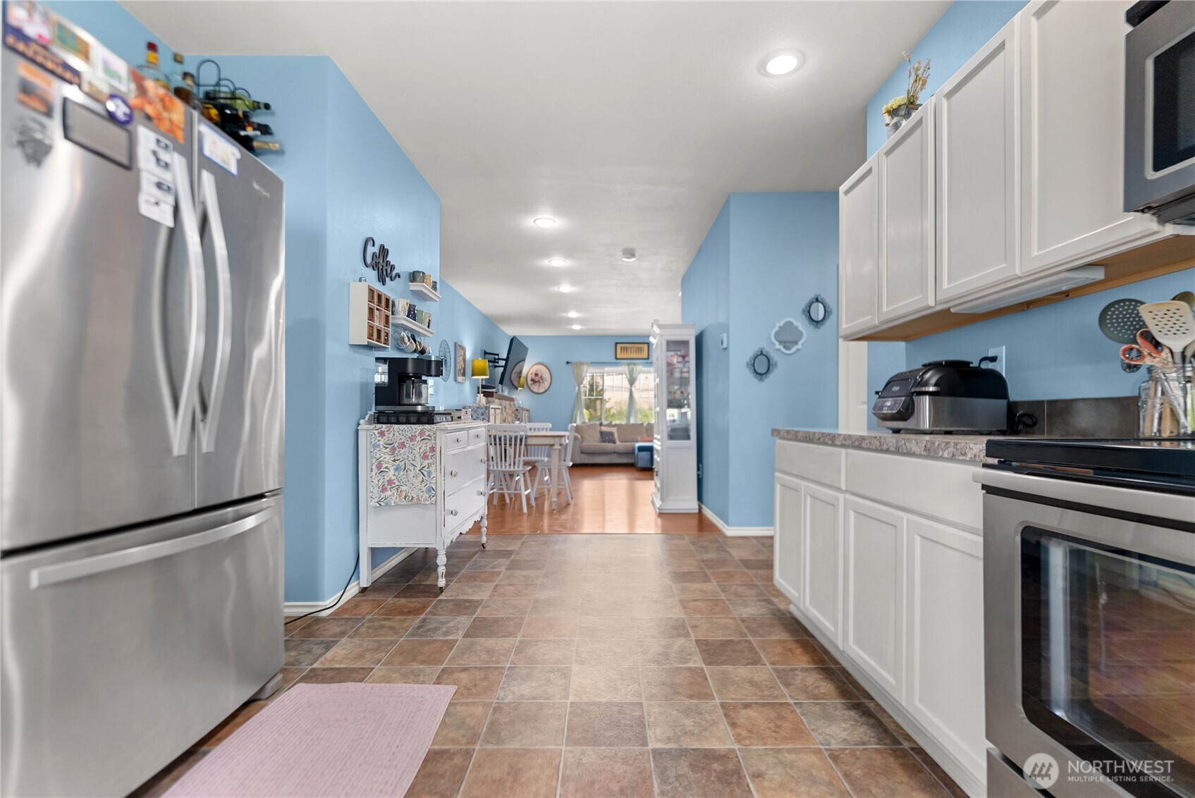 765 3rd Avenue Property Photo 14
