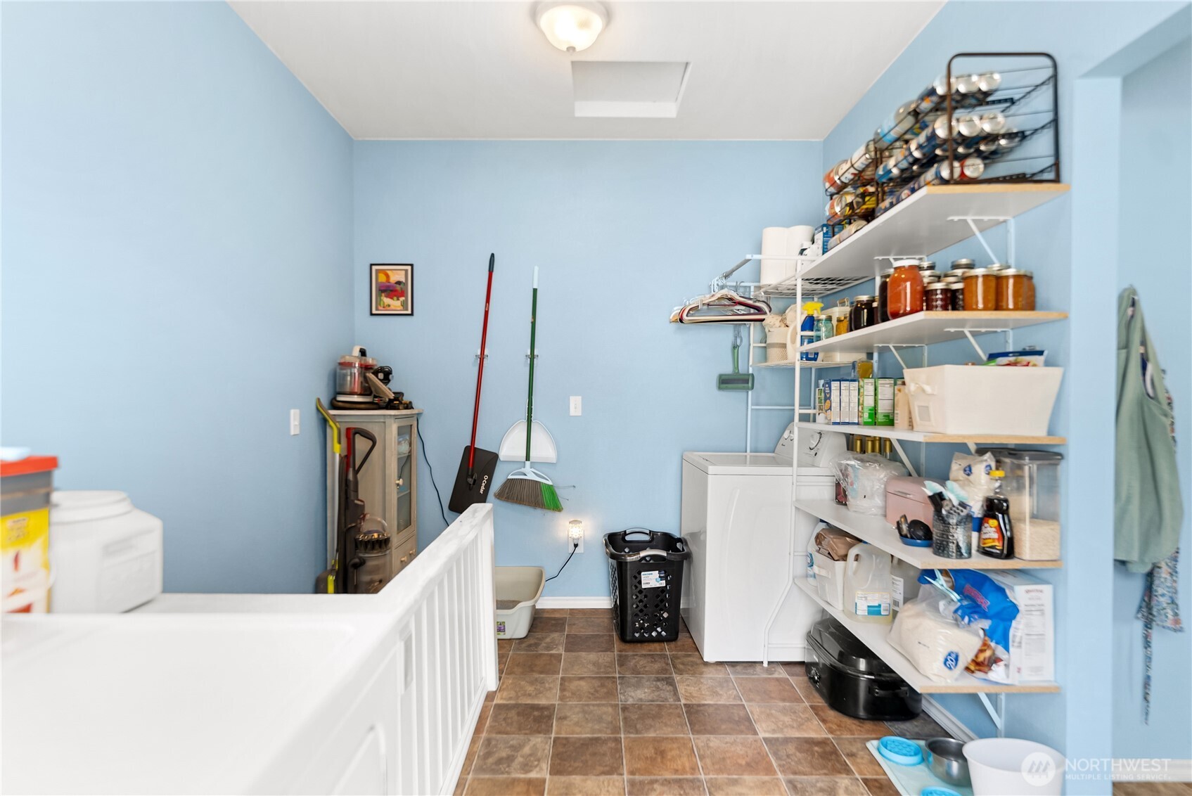 765 3rd Avenue Property Photo 32