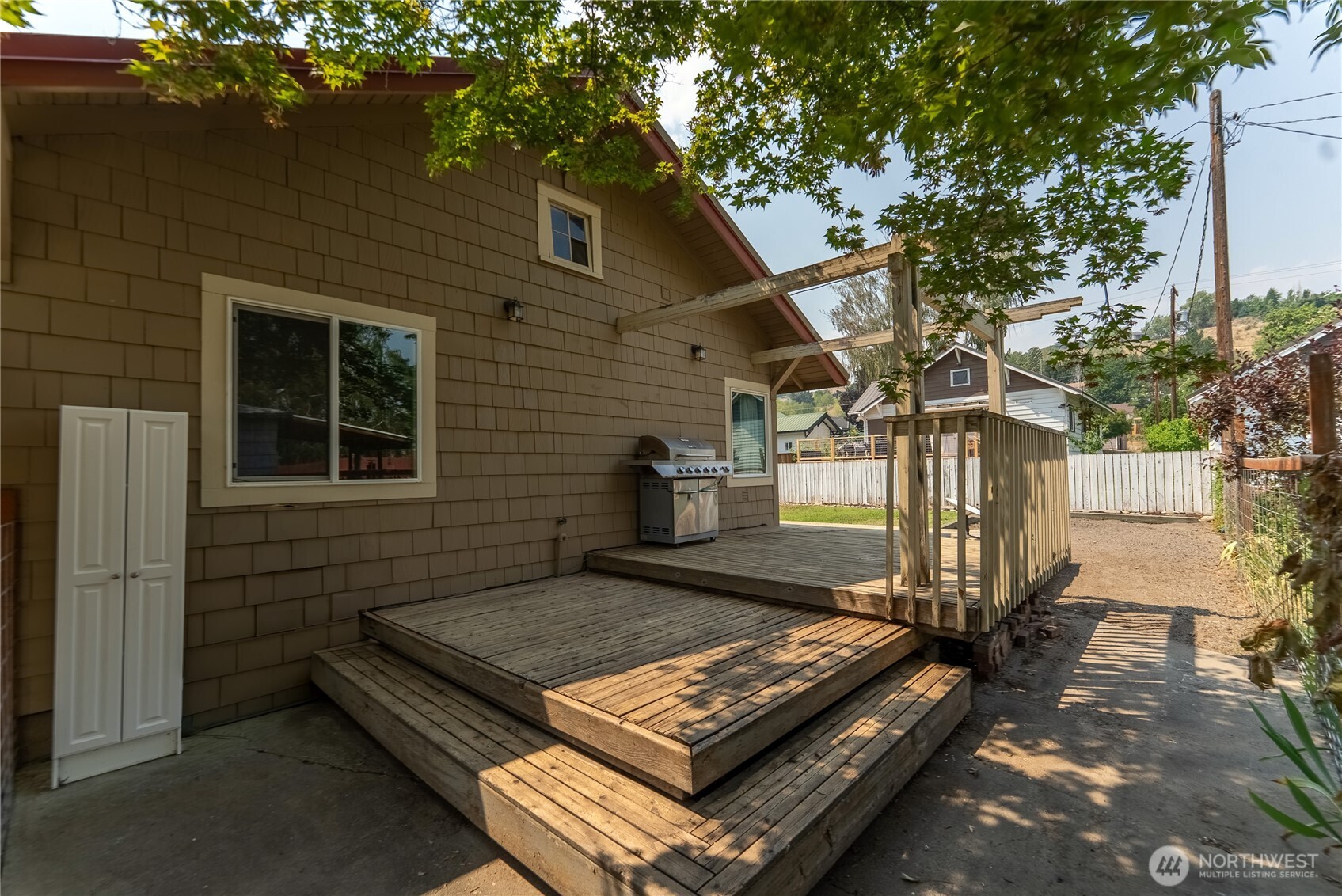 765 3rd Avenue Property Photo 38