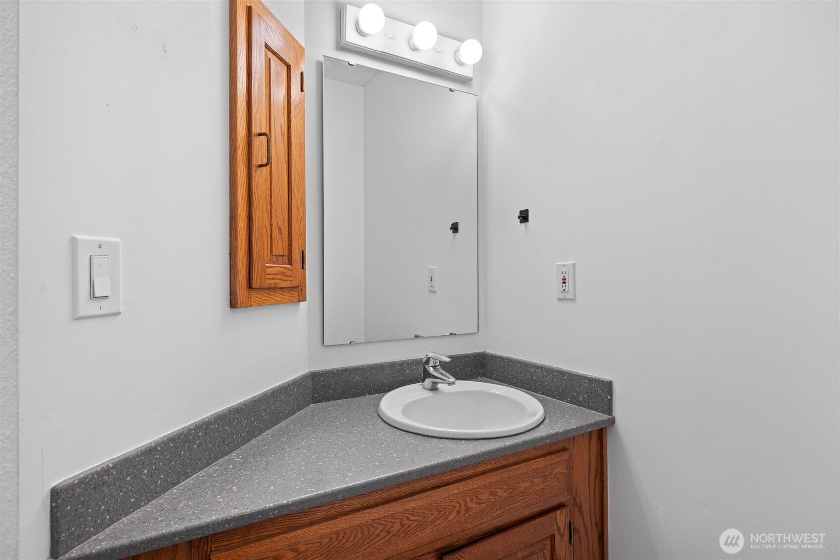 303 13th Avenue 301 Property Photo 15