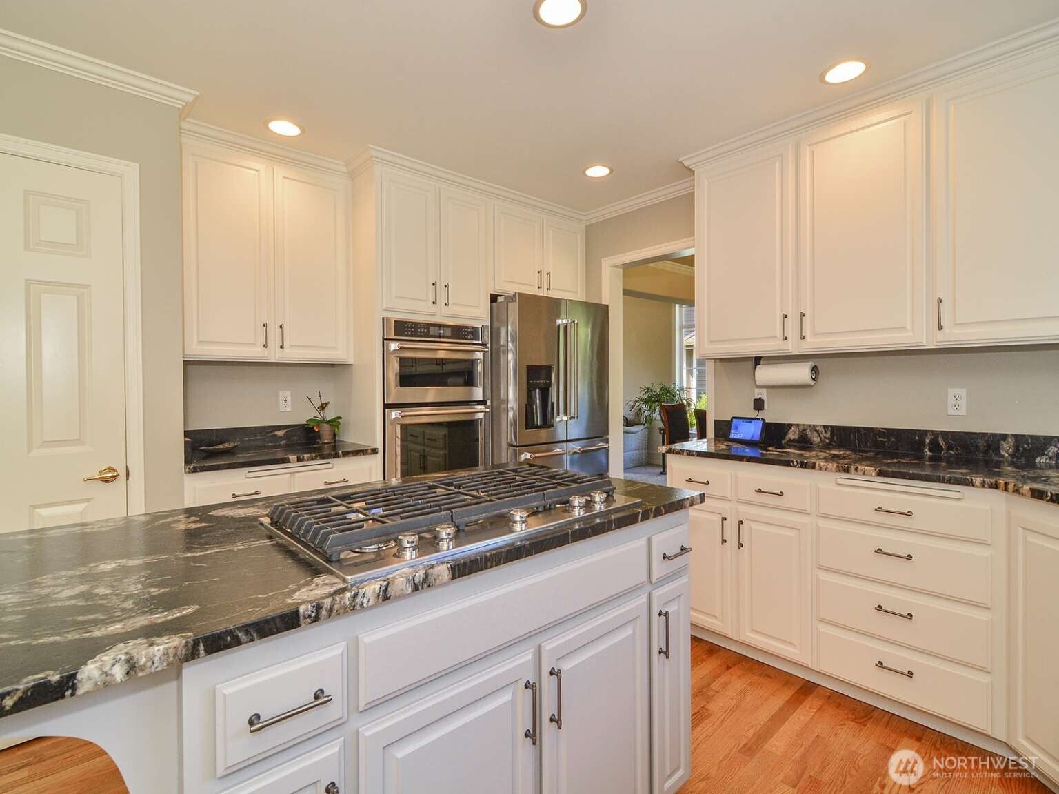 1919 243rd Place Property Photo 15