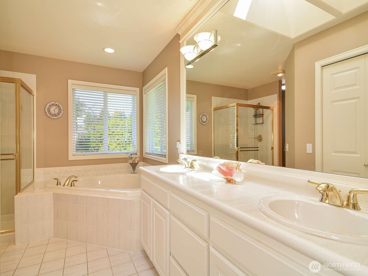 1919 243rd Place Property Photo 20