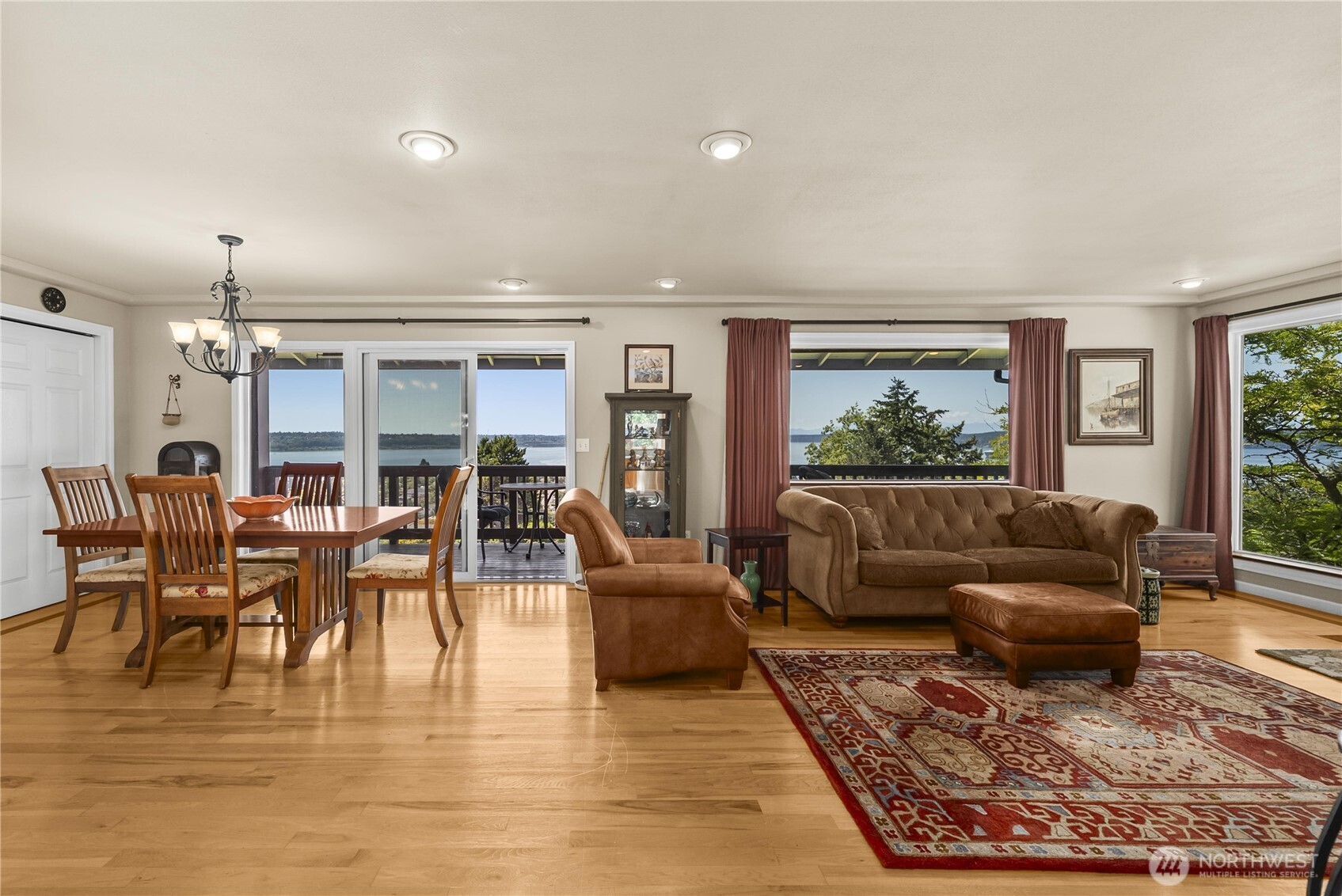 5027 Varco Road Property Photo 16