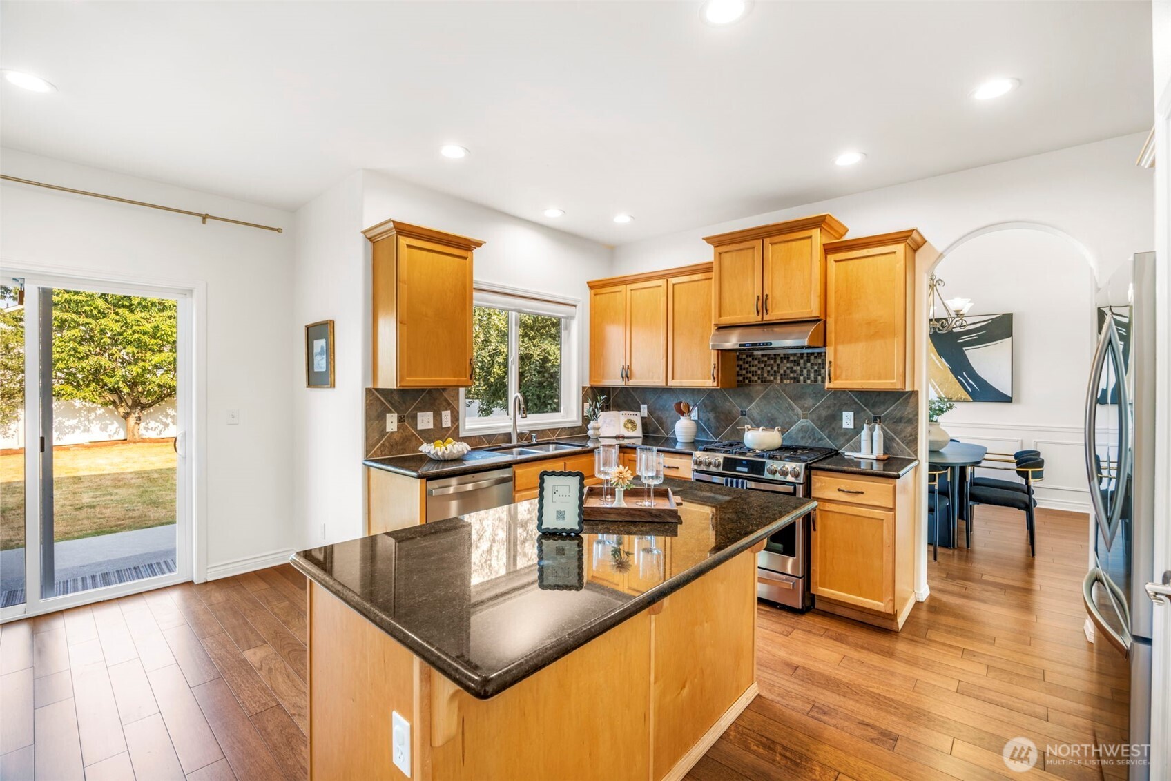 17729 11th Place Property Photo 11