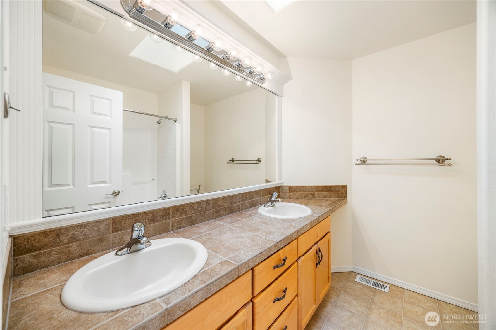 17729 11th Place Property Photo 30
