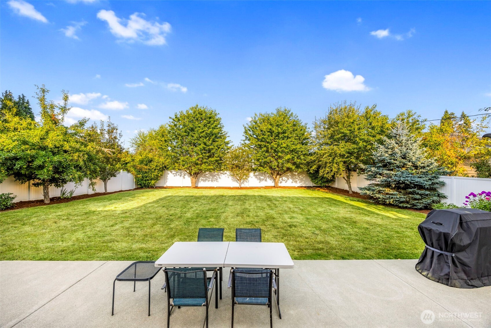 17729 11th Place Property Photo 31