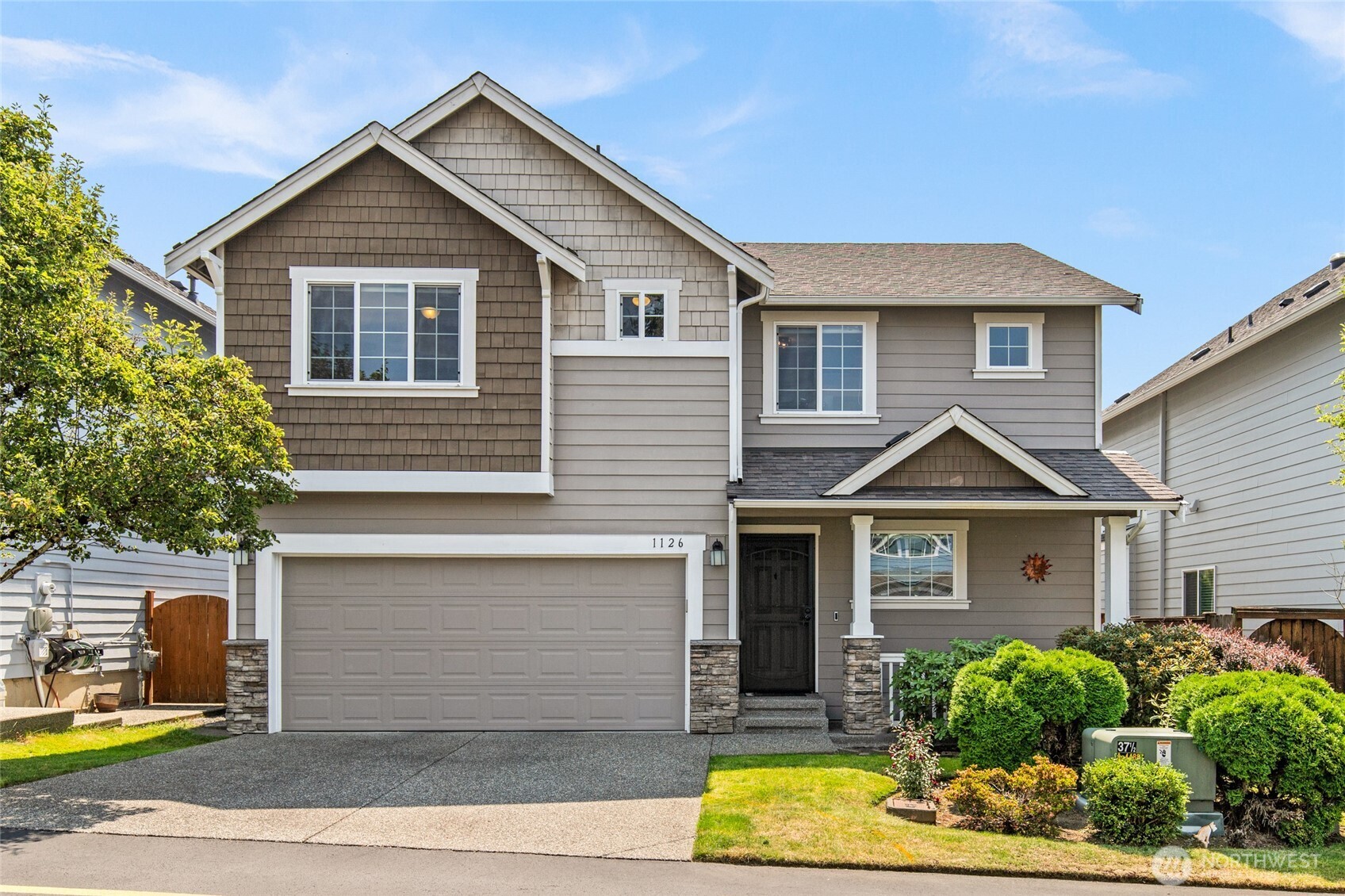 1126 144th Place Property Photo 1