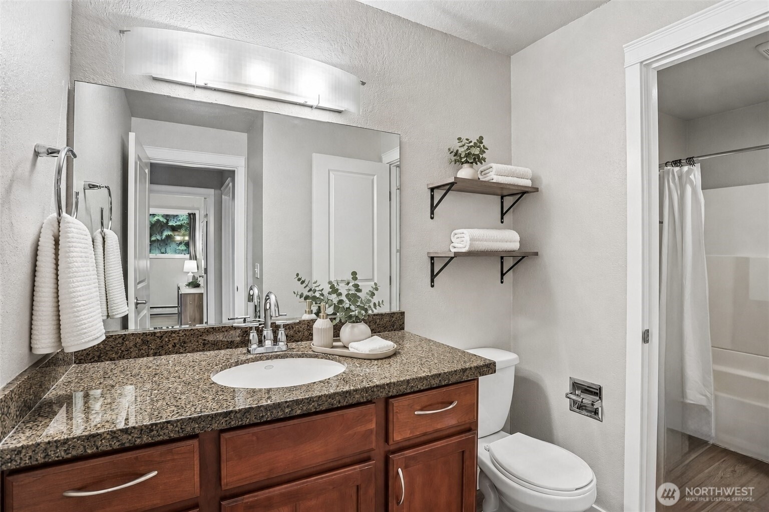 430 Bellevue Way 105 Property Photo 17