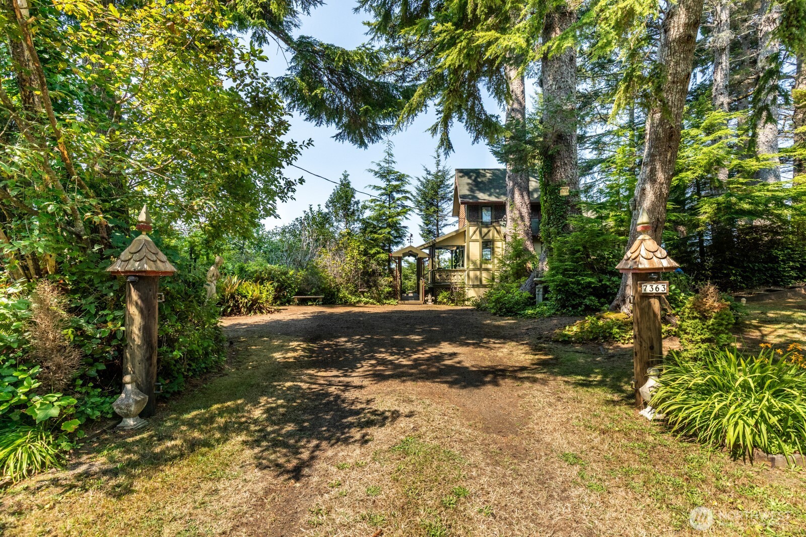 7363 State Route 101 Property Photo 4