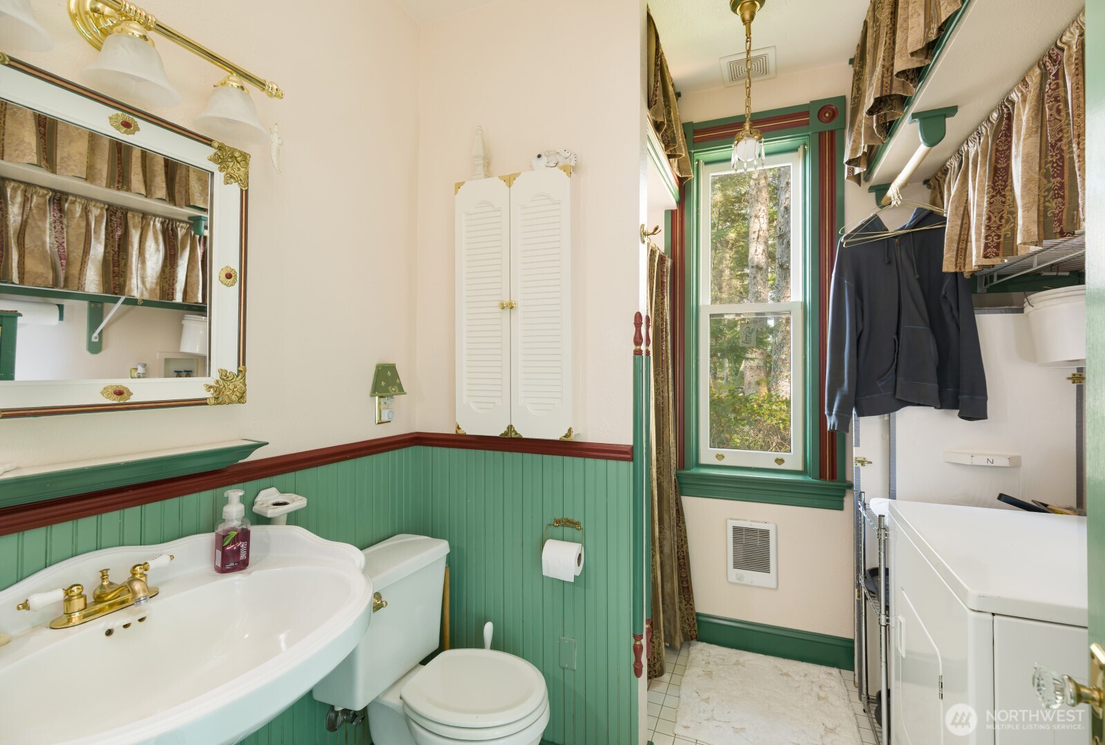 7363 State Route 101 Property Photo 16