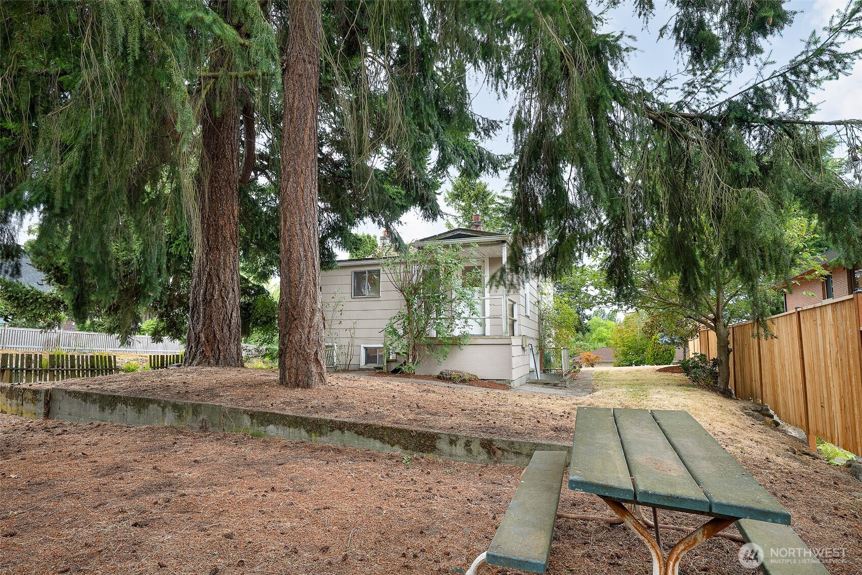 9002 2nd Avenue Property Photo 33