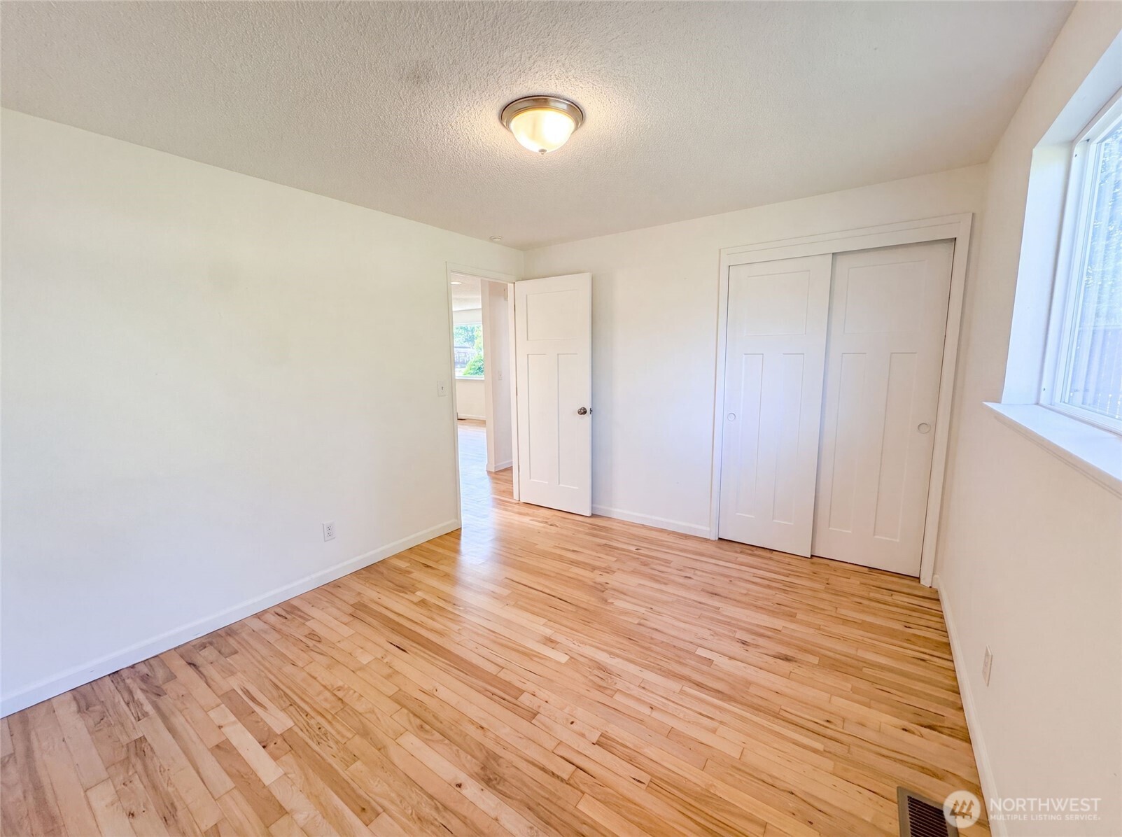 712 141st Street Property Photo 10