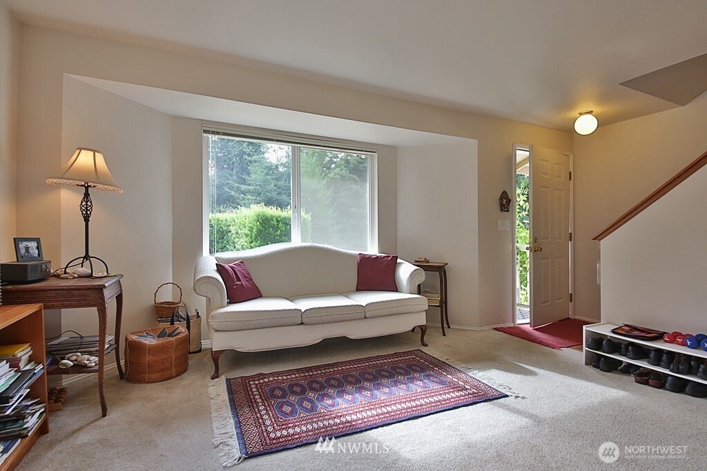 5771 Daymar Place Property Photo 4