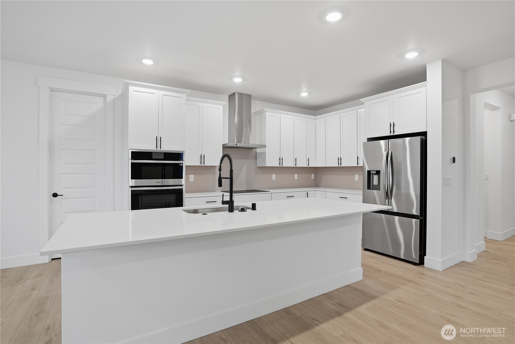 20309 145th Street Property Photo 2