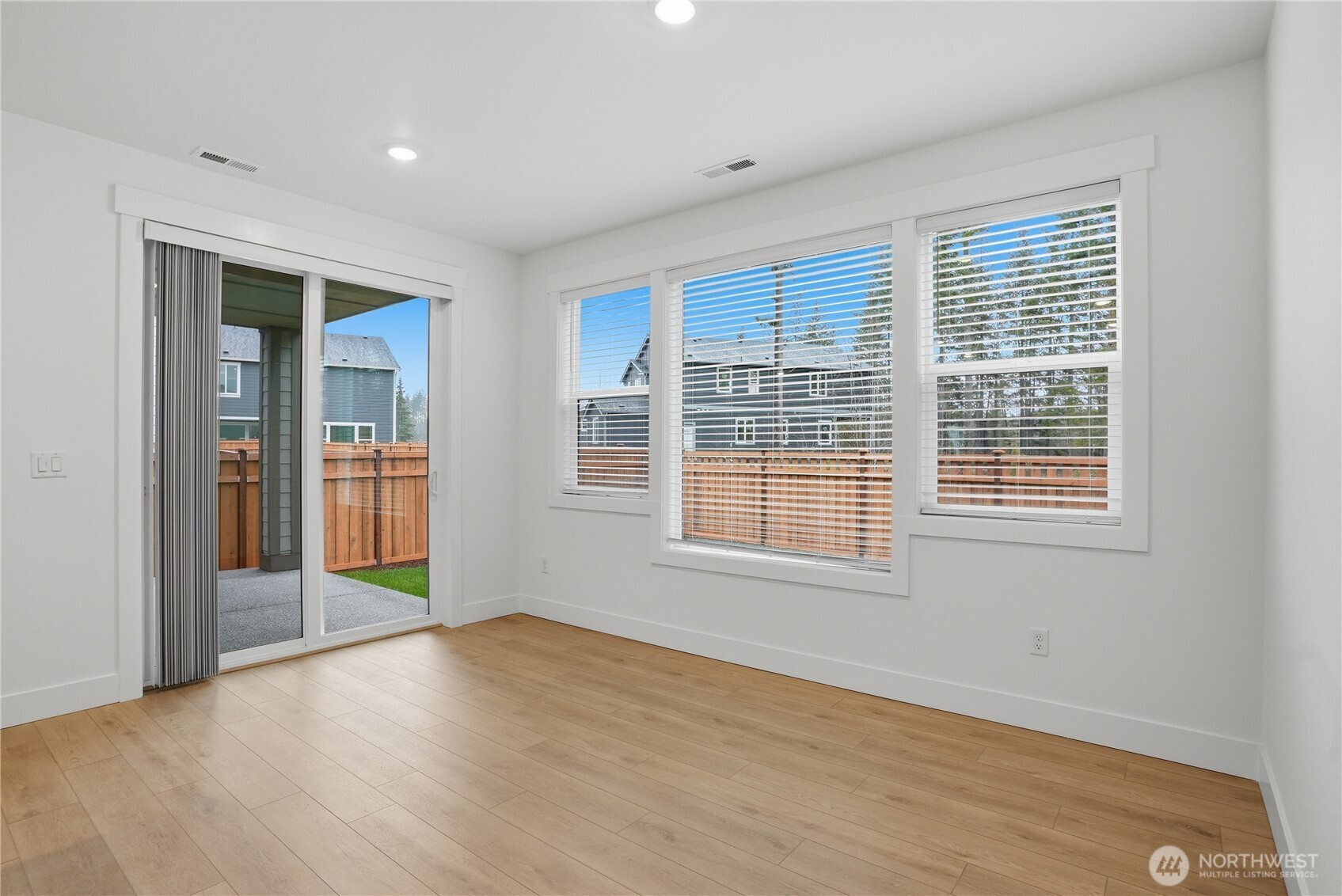20309 145th Street Property Photo 6