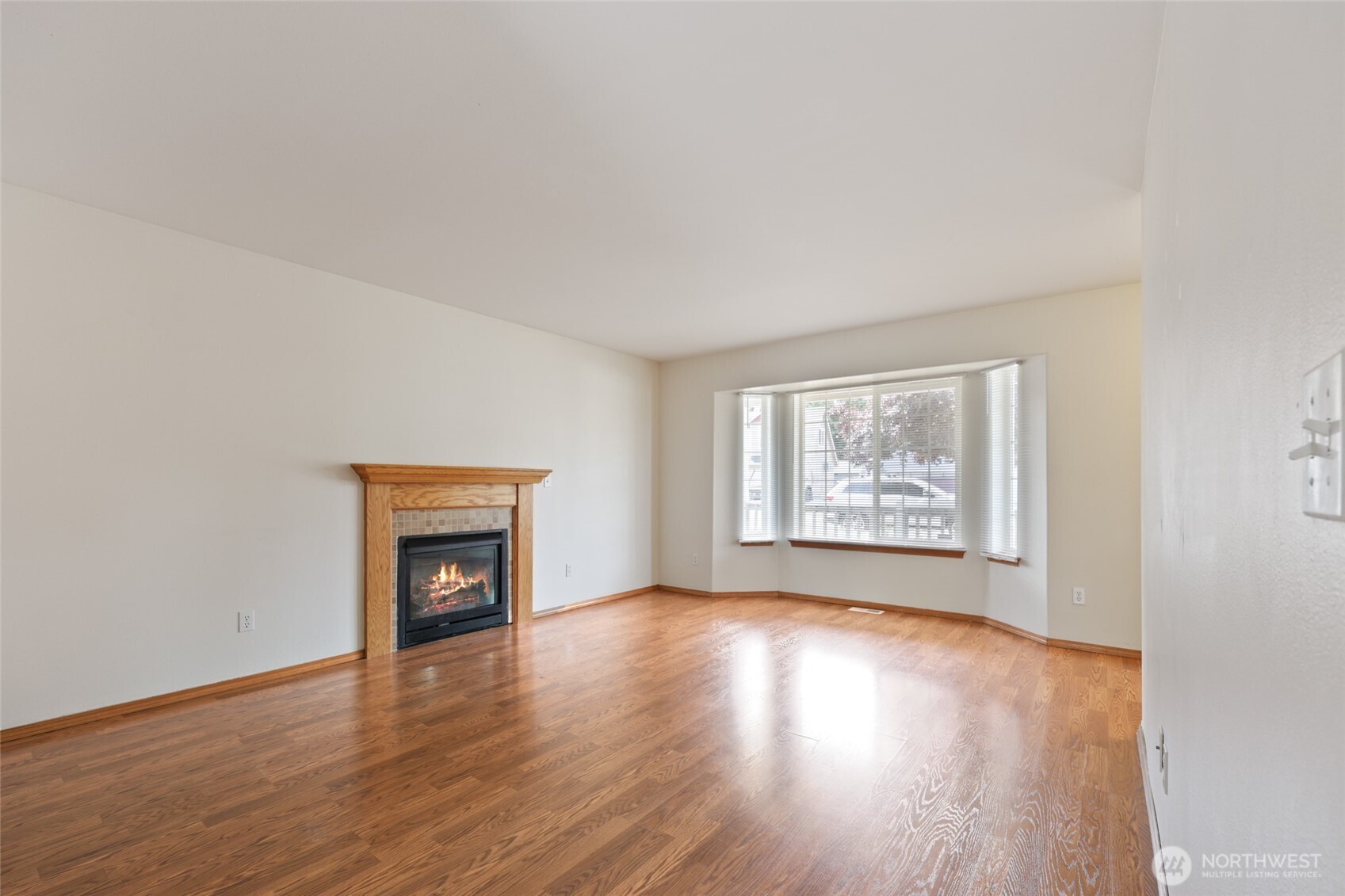 15814 90th Avenue Property Photo 4