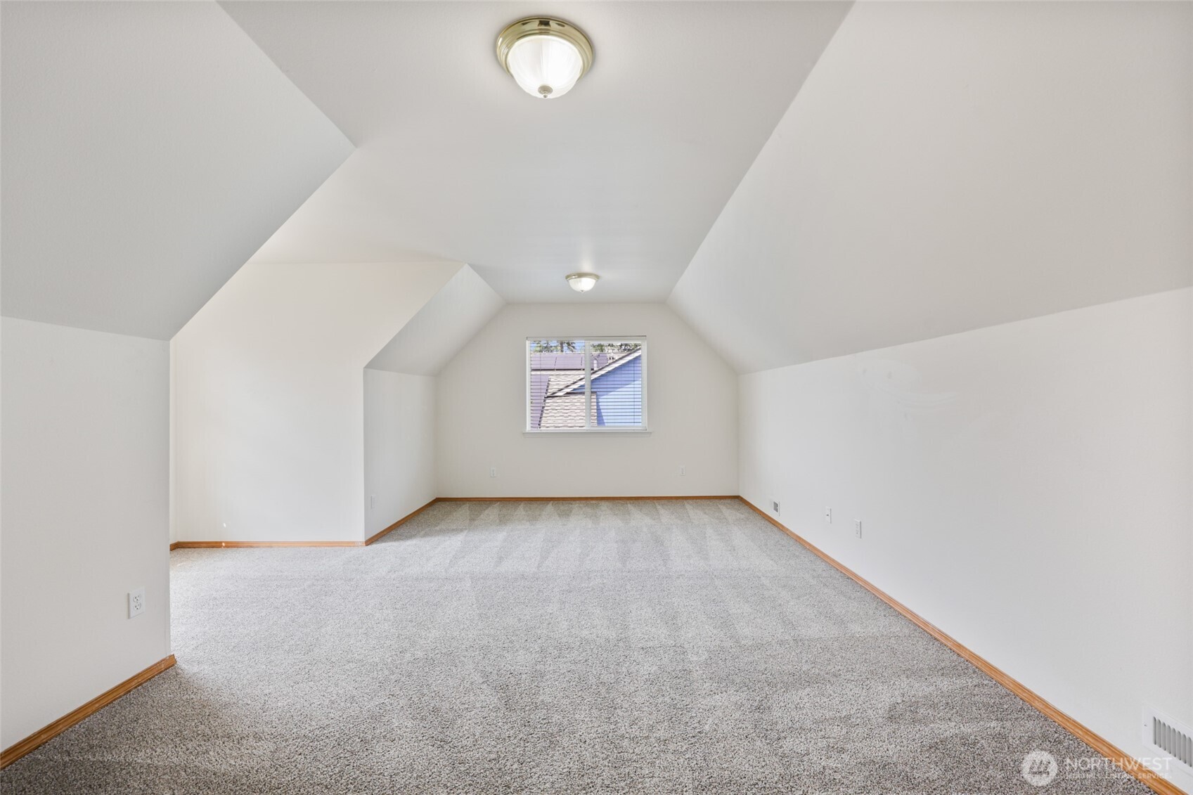 15814 90th Avenue Property Photo 19