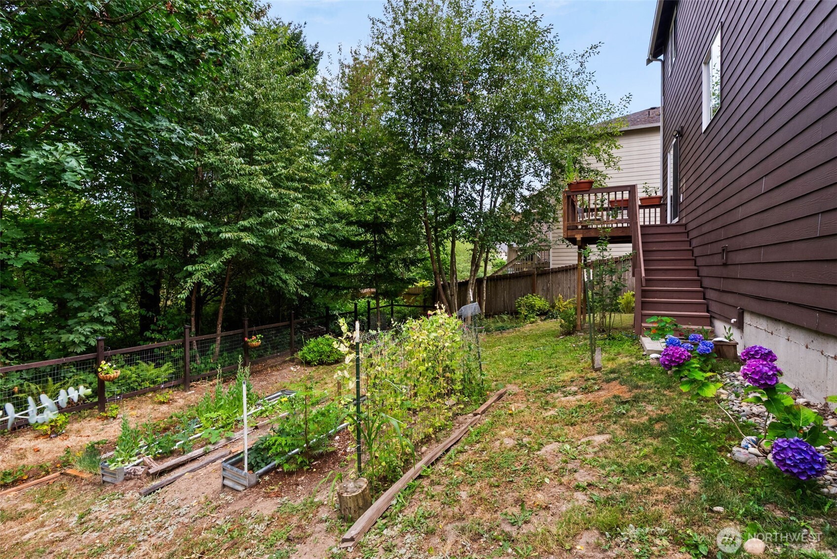 2067 Caleb Place Property Photo 24