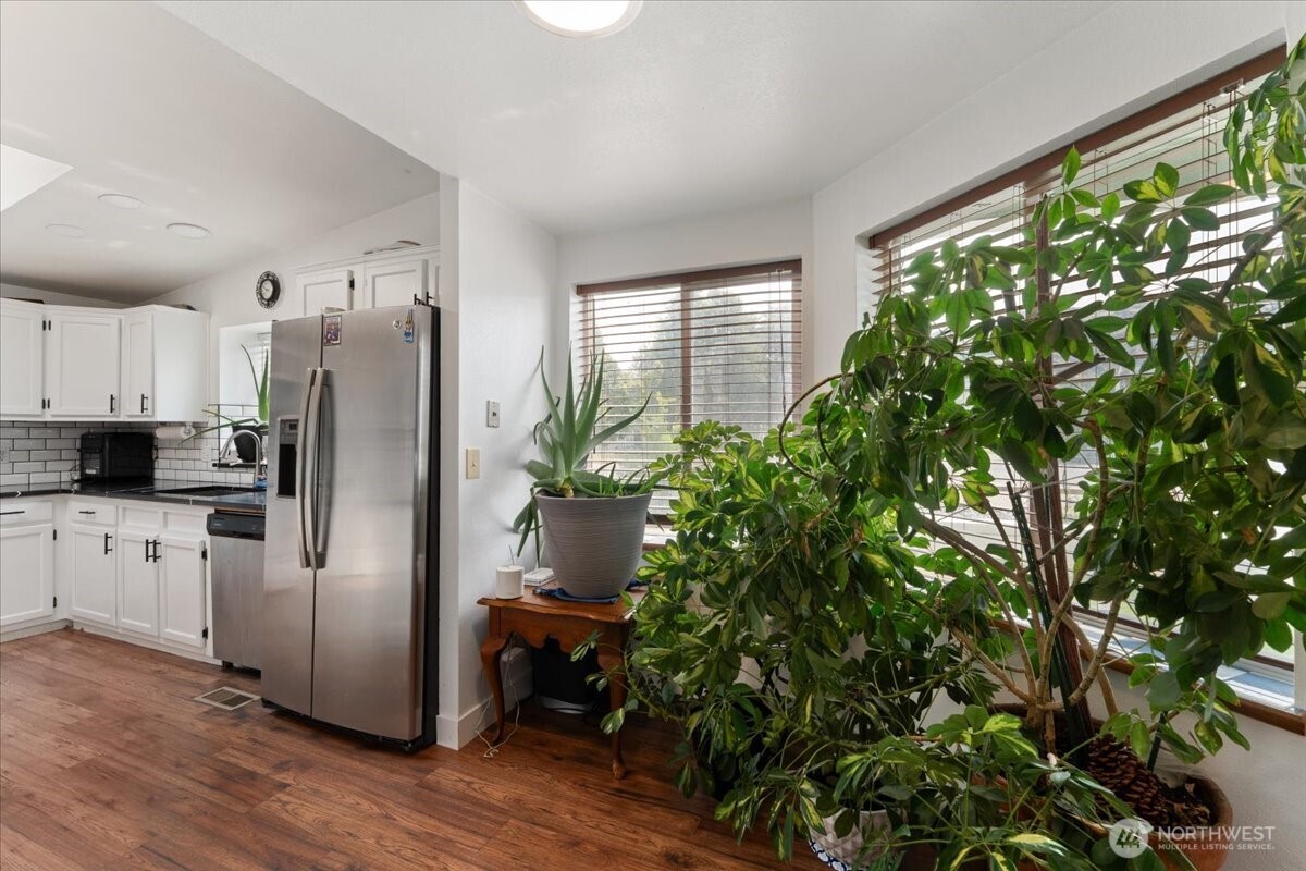 634 Warren Avenue Property Photo 17