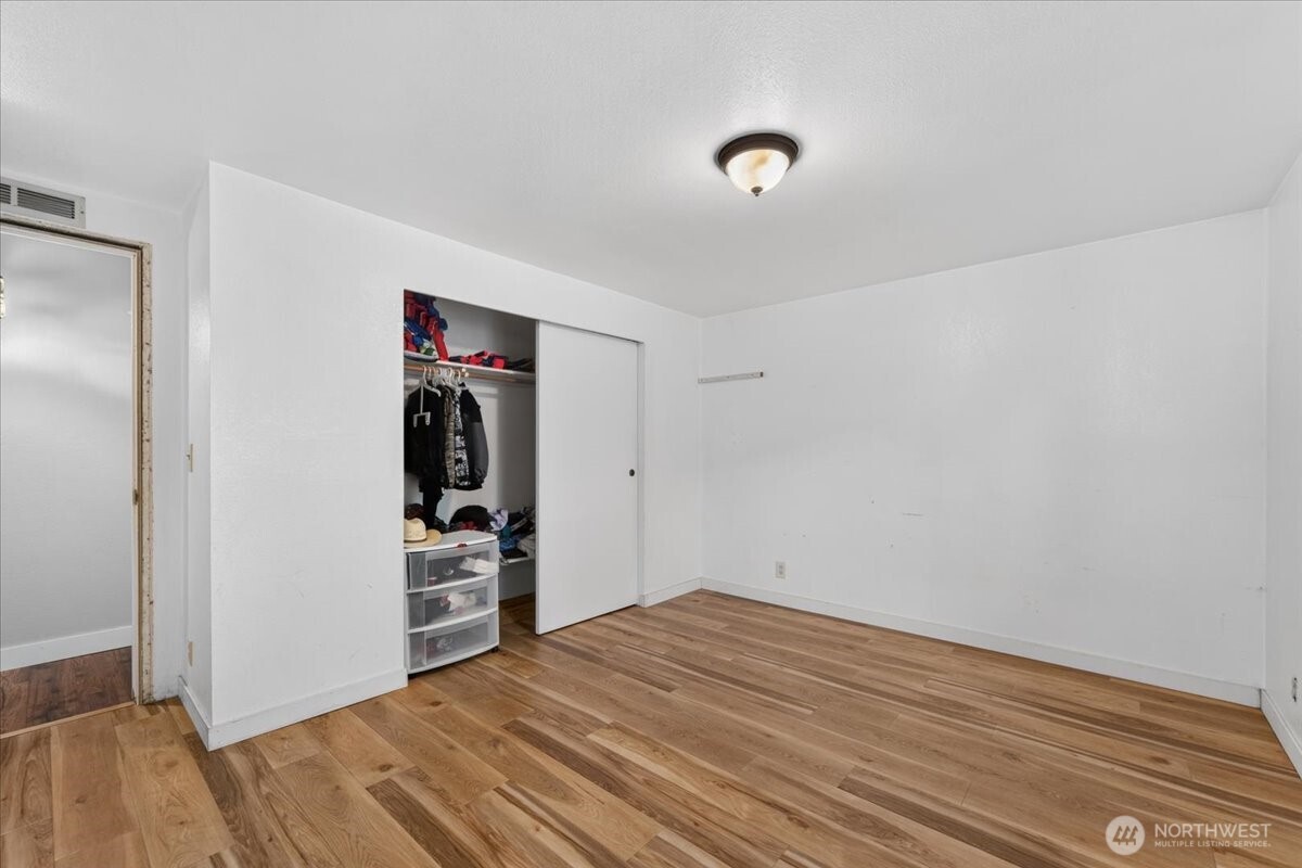 634 Warren Avenue Property Photo 29