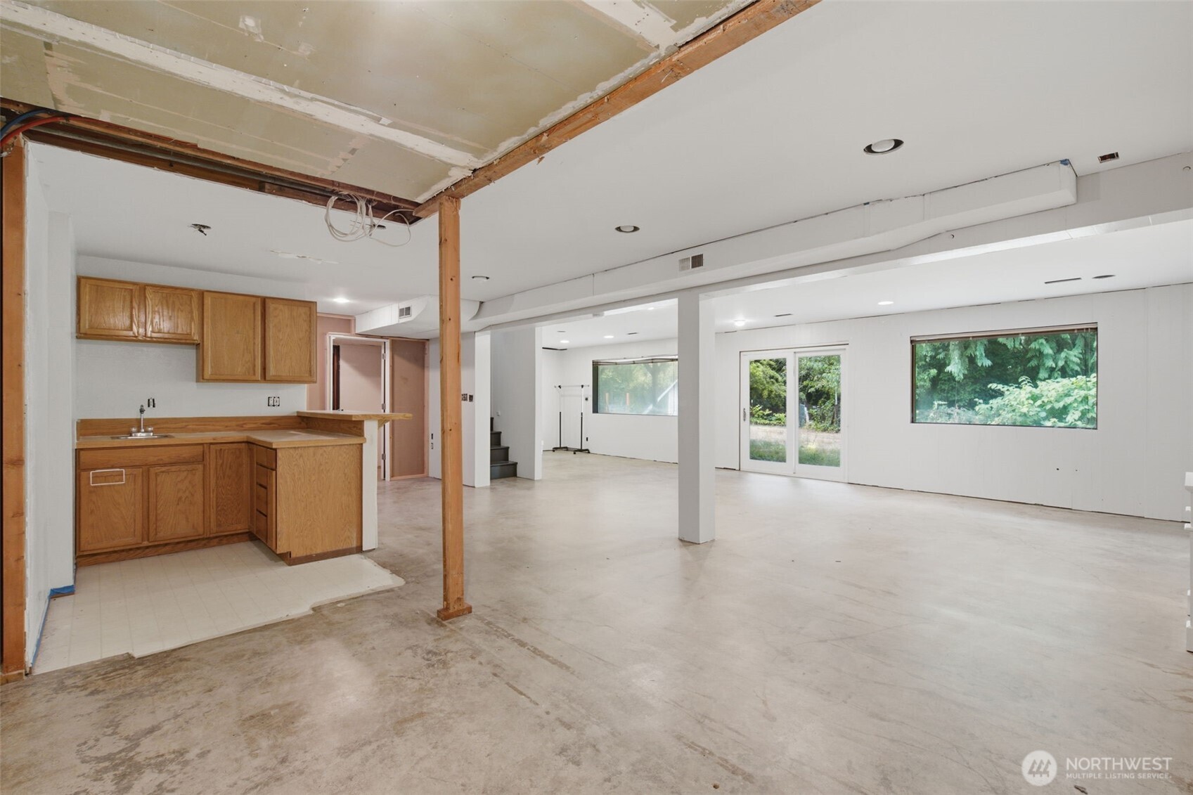 2469 Northlake Way Property Photo 18