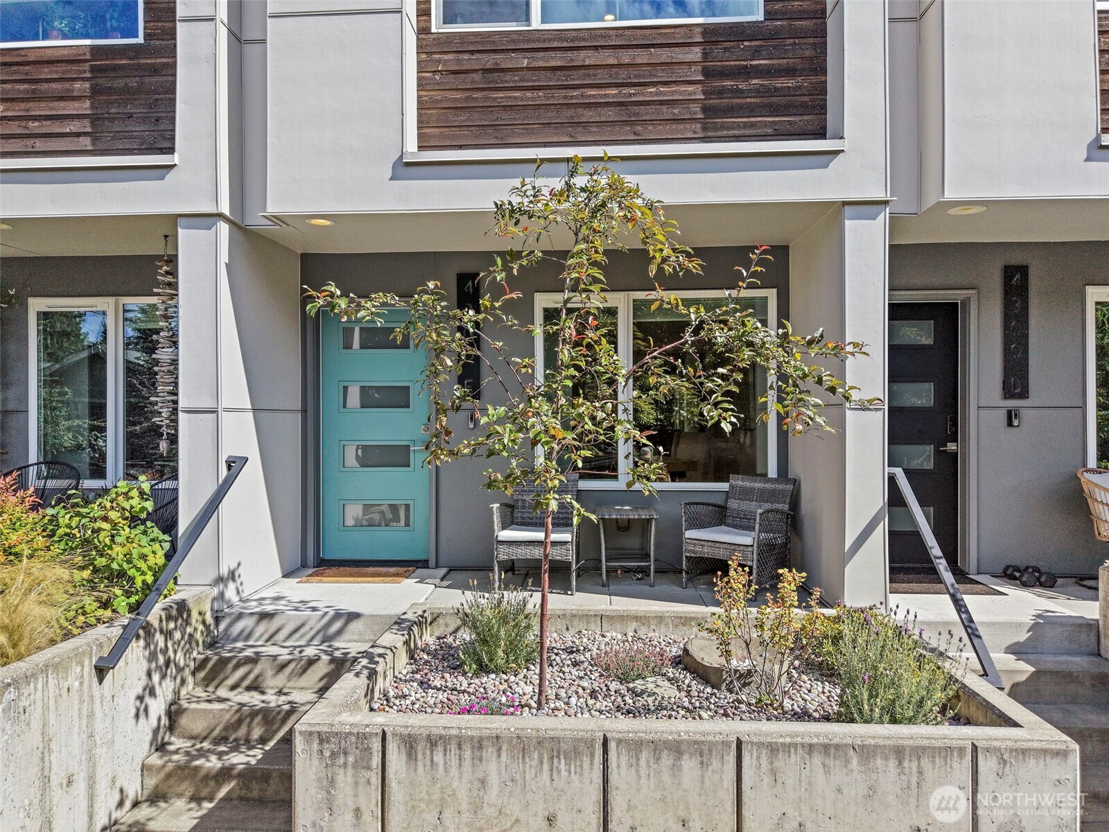 4300 SW Willow Street #E Property Photo 1